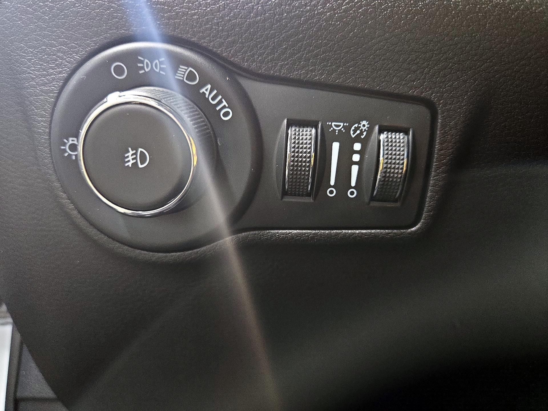 Thumbnail: 2024 Jeep Compass - 13