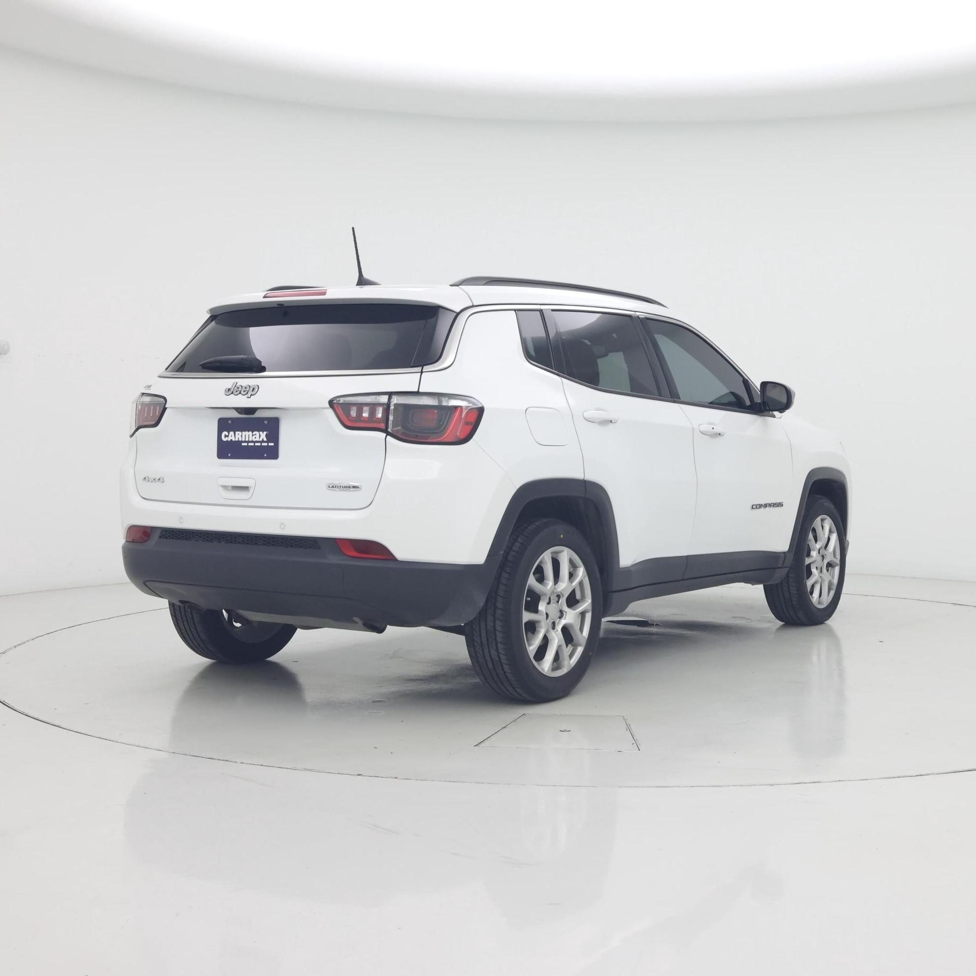Thumbnail: 2024 Jeep Compass - 8