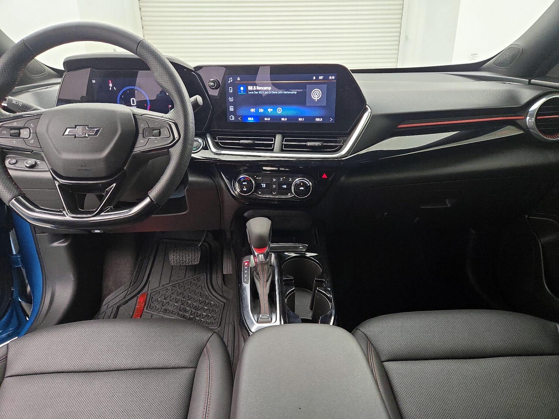 Thumbnail: 2025 Chevrolet Trax - 9