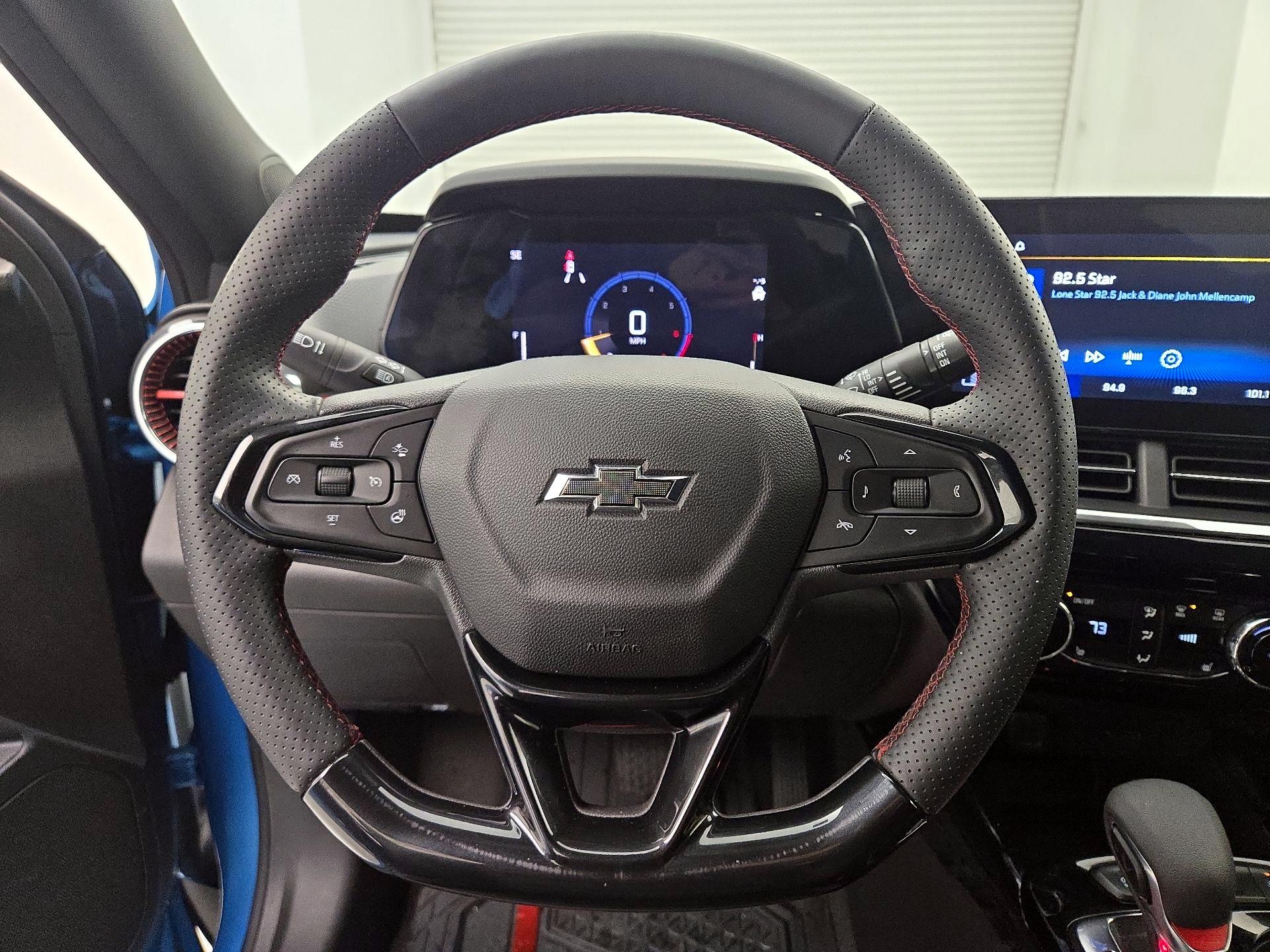 Thumbnail: 2025 Chevrolet Trax - 10