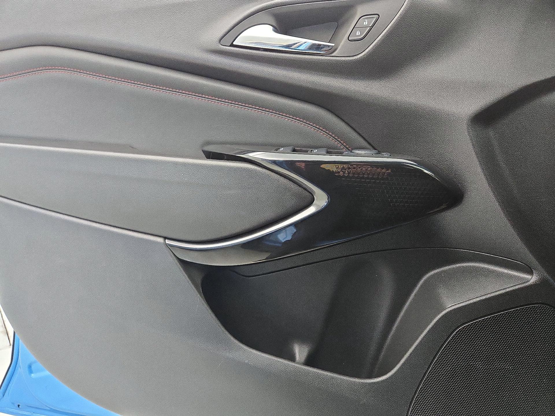 Thumbnail: 2025 Chevrolet Trax - 12