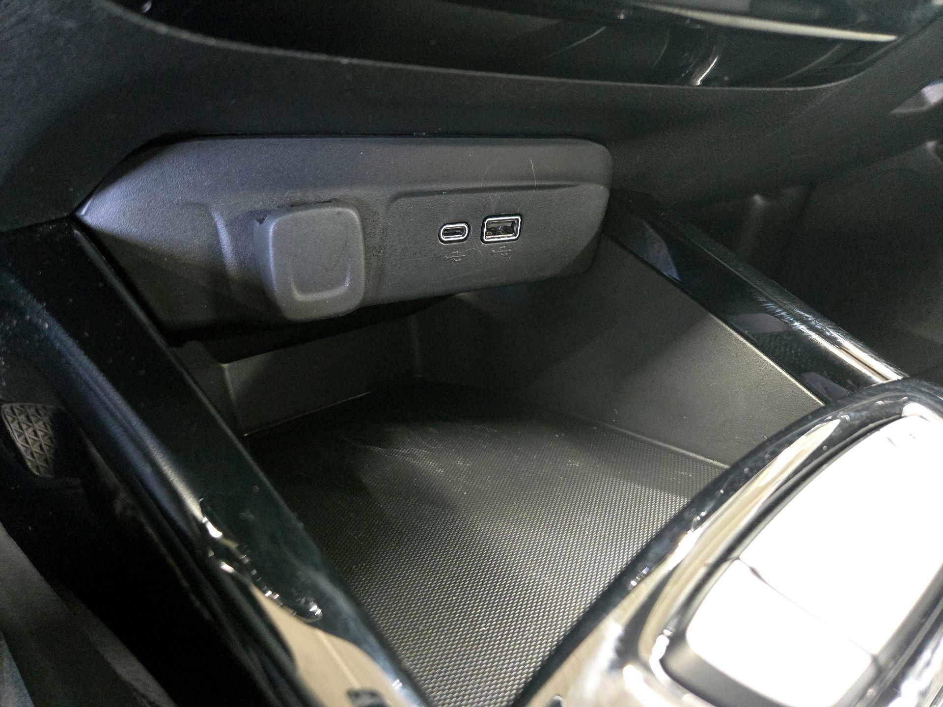 Thumbnail: 2025 Chevrolet Trax - 18