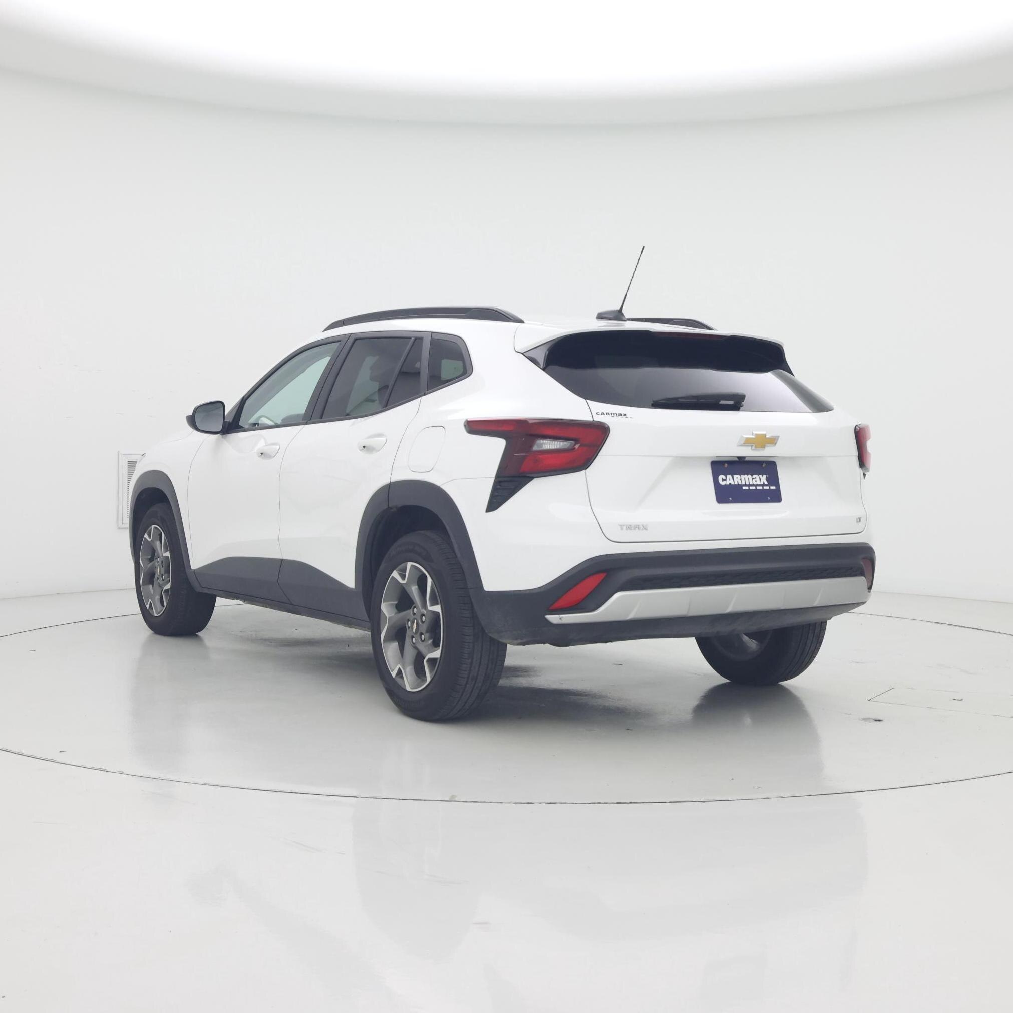 Thumbnail: 2025 Chevrolet Trax - 2