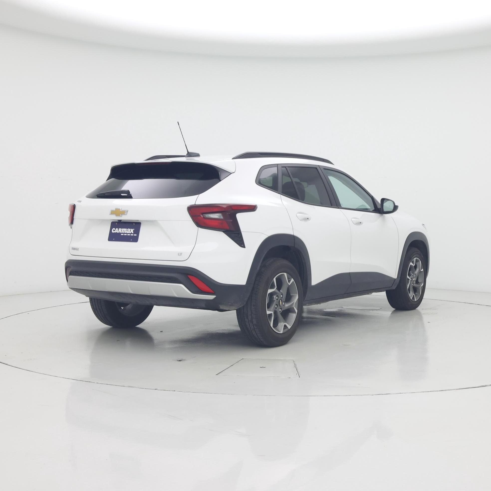 Thumbnail: 2025 Chevrolet Trax - 8