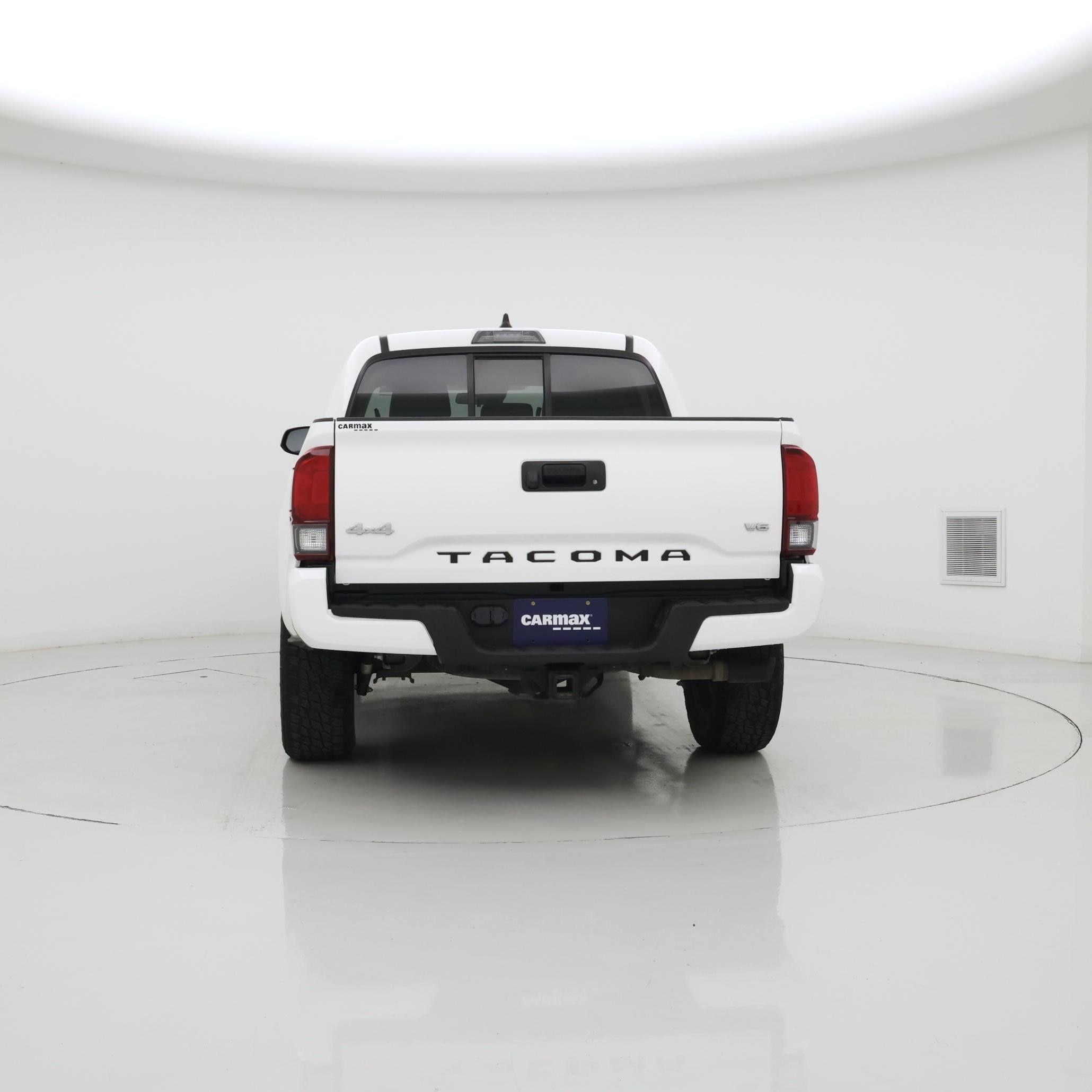 Thumbnail: 2023 Toyota Tacoma - 6