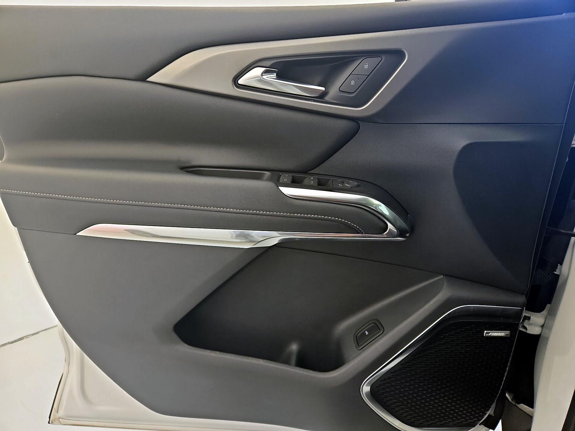 Thumbnail: 2024 Chevrolet Traverse - 12
