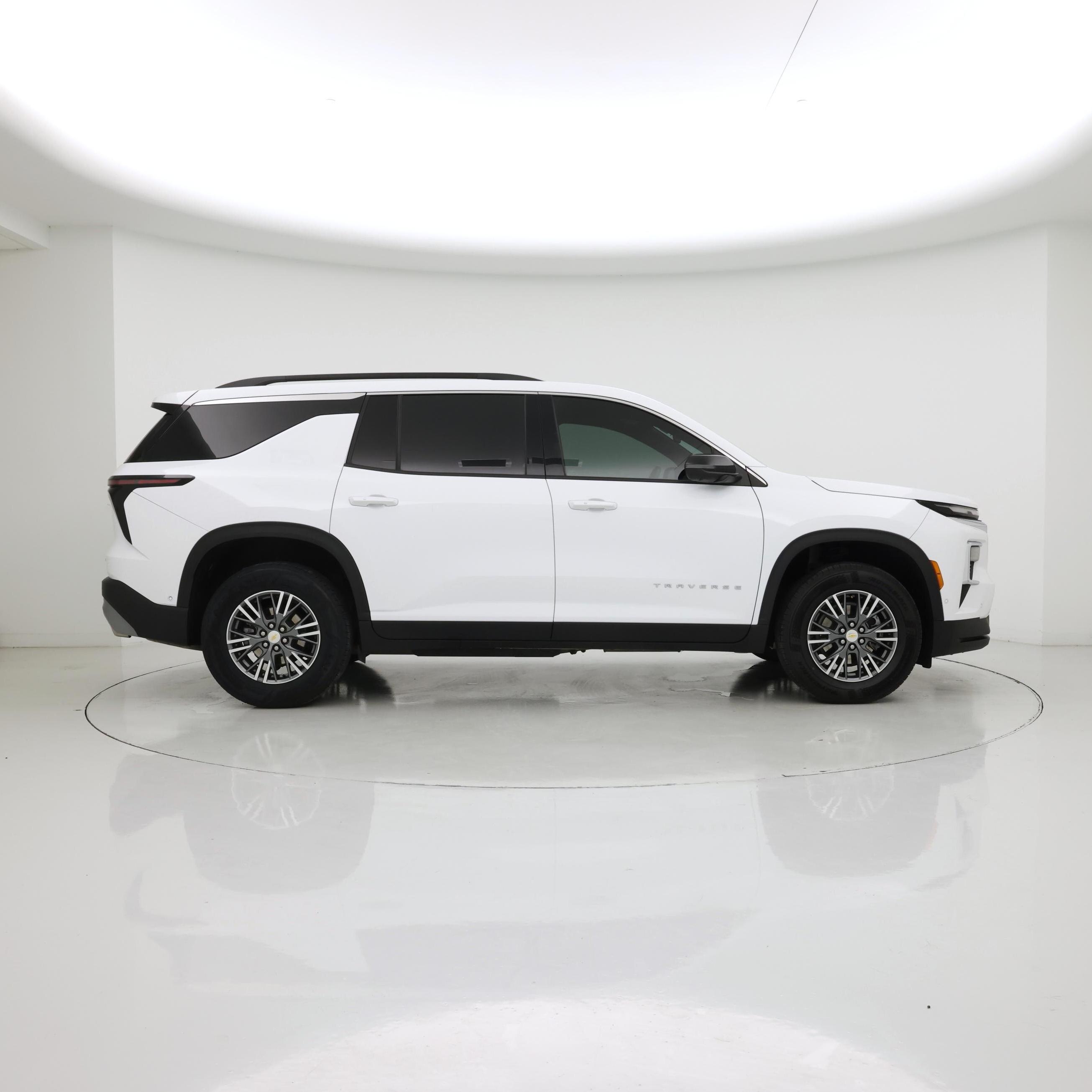 Thumbnail: 2024 Chevrolet Traverse - 7