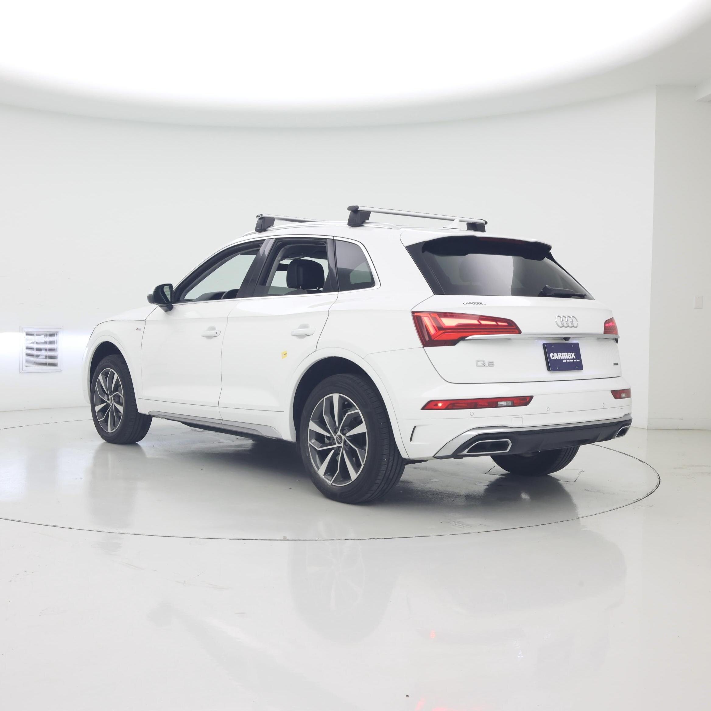 Thumbnail: 2023 Audi Q5 - 2