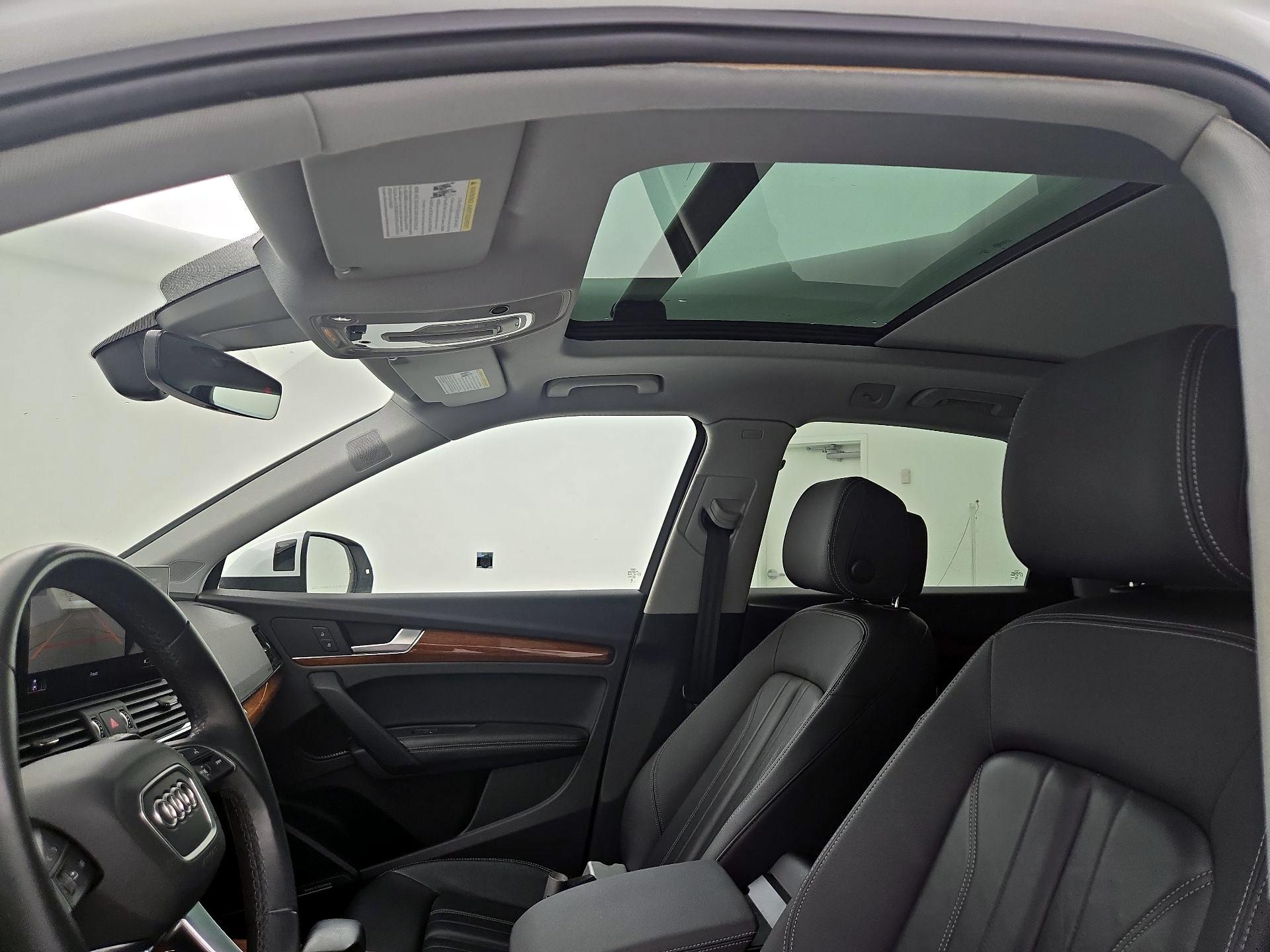 Thumbnail: 2023 Audi Q5 - 19