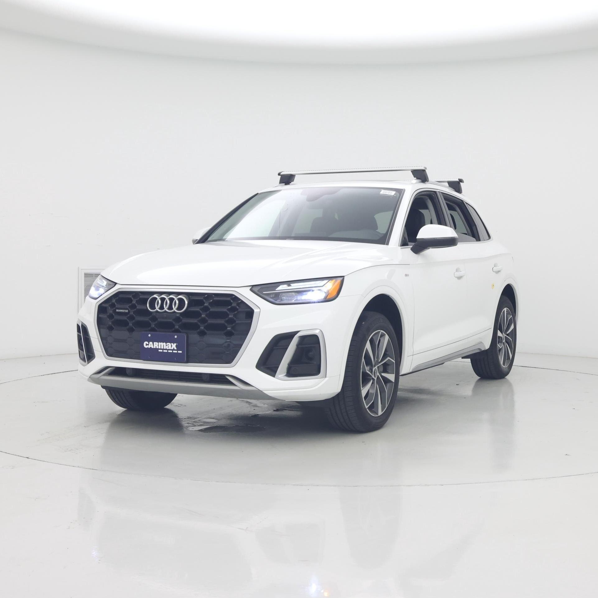 Thumbnail: 2023 Audi Q5 - 4