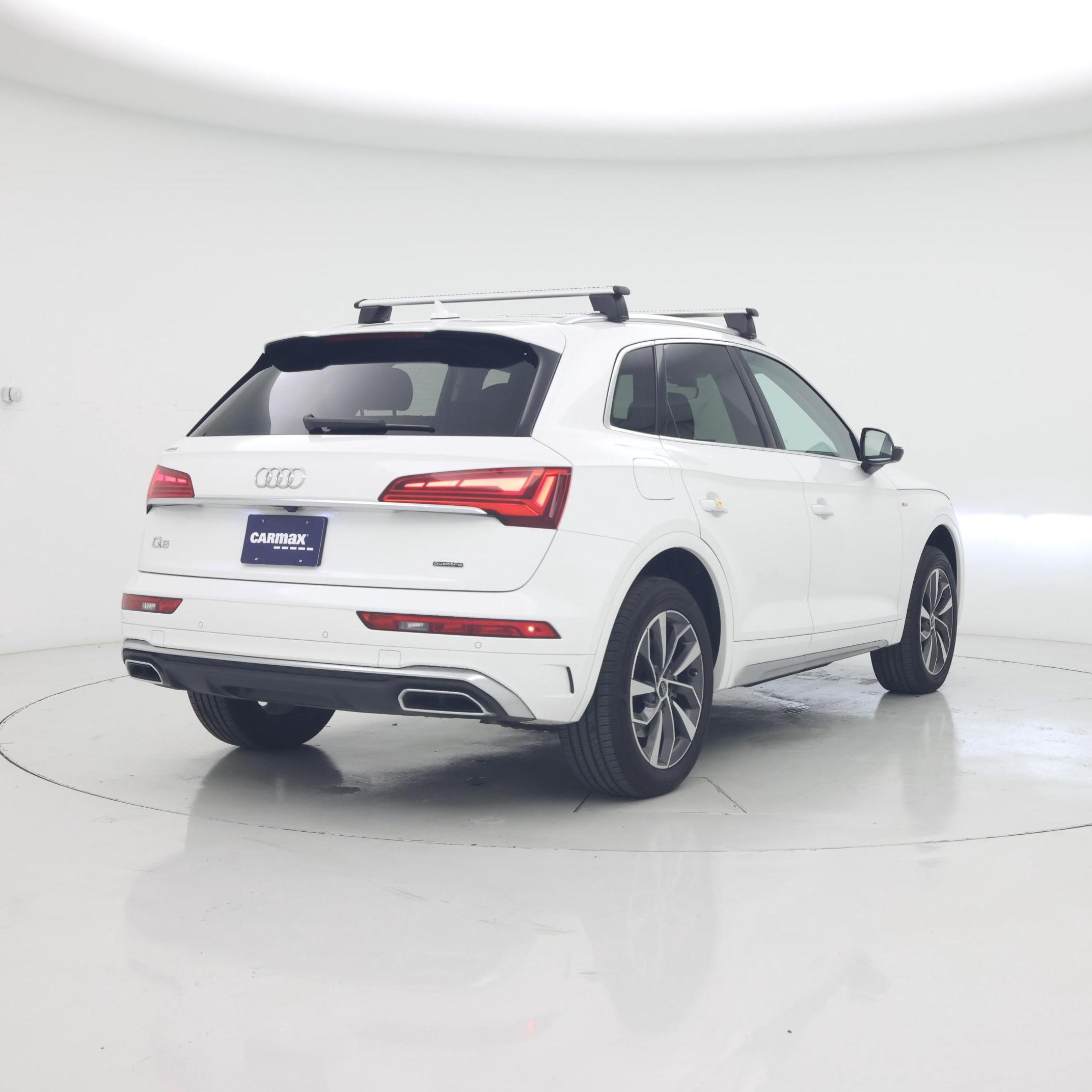Thumbnail: 2023 Audi Q5 - 8