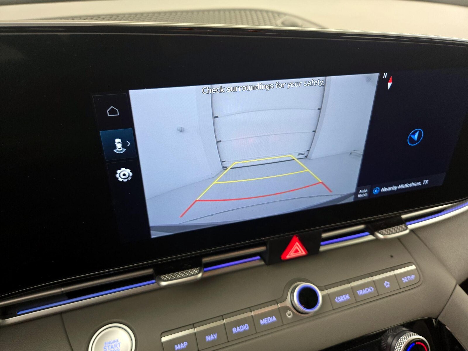 2025 Hyundai Elantra SEL - Photo 15