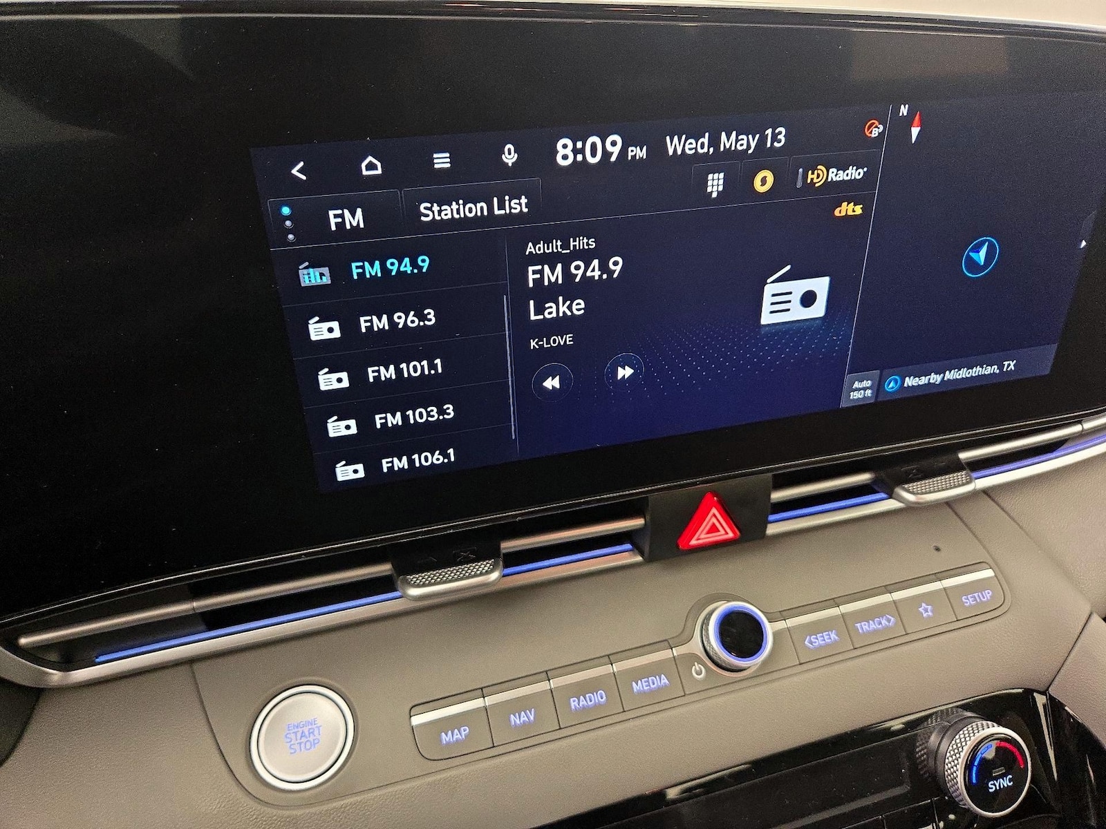 2025 Hyundai Elantra SEL - Photo 16