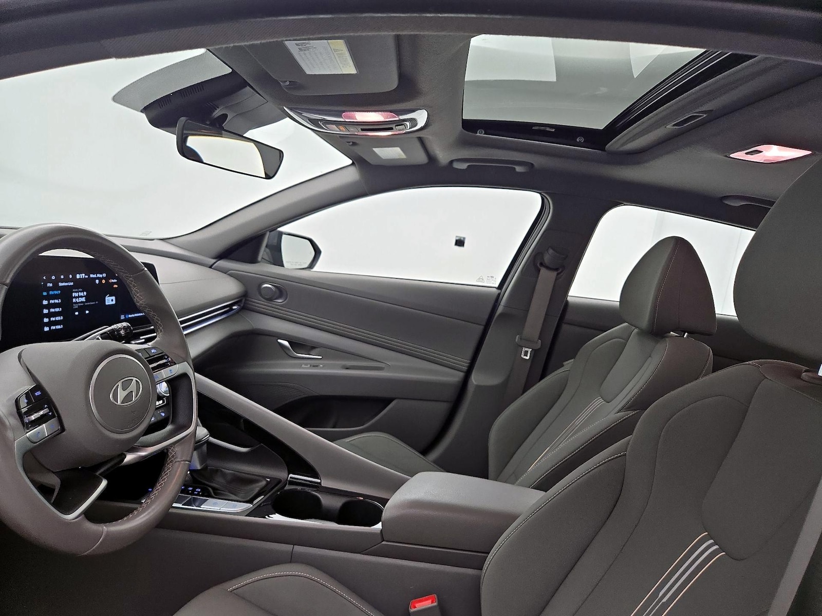2025 Hyundai Elantra SEL - Photo 20