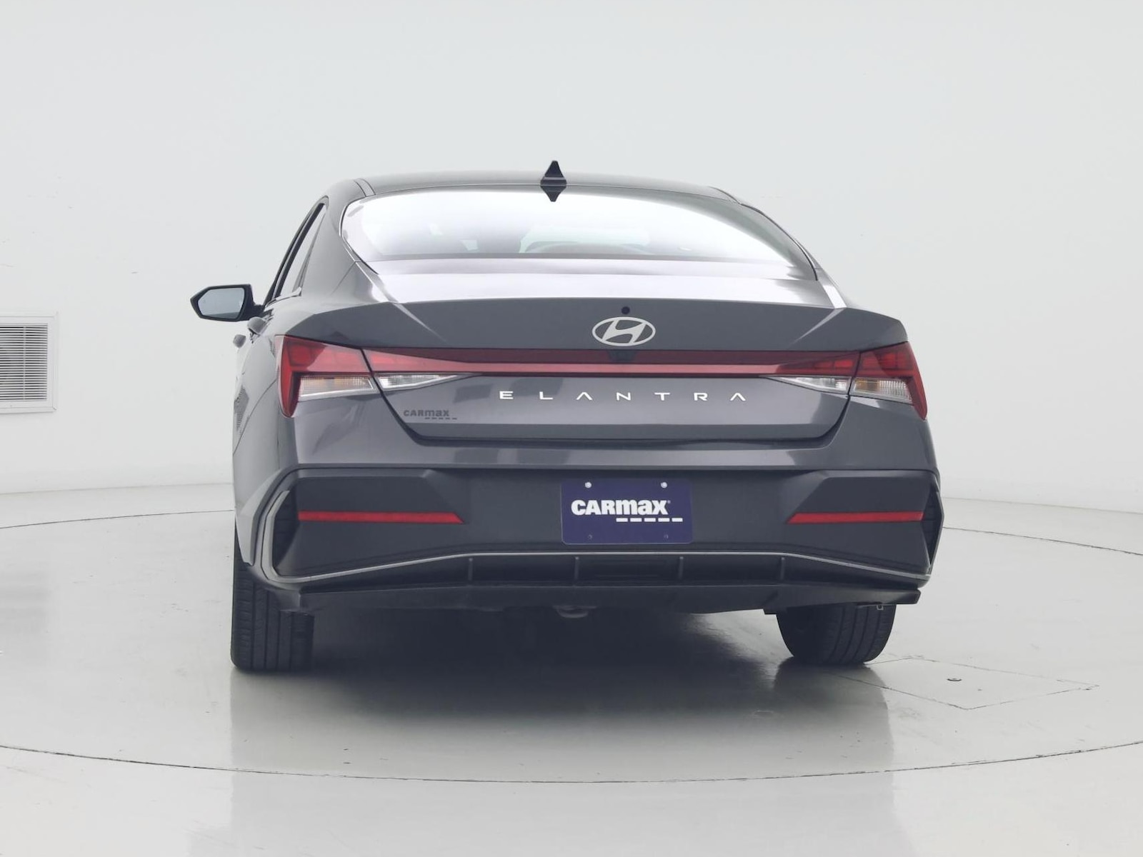 2025 Hyundai Elantra SEL - Photo 7
