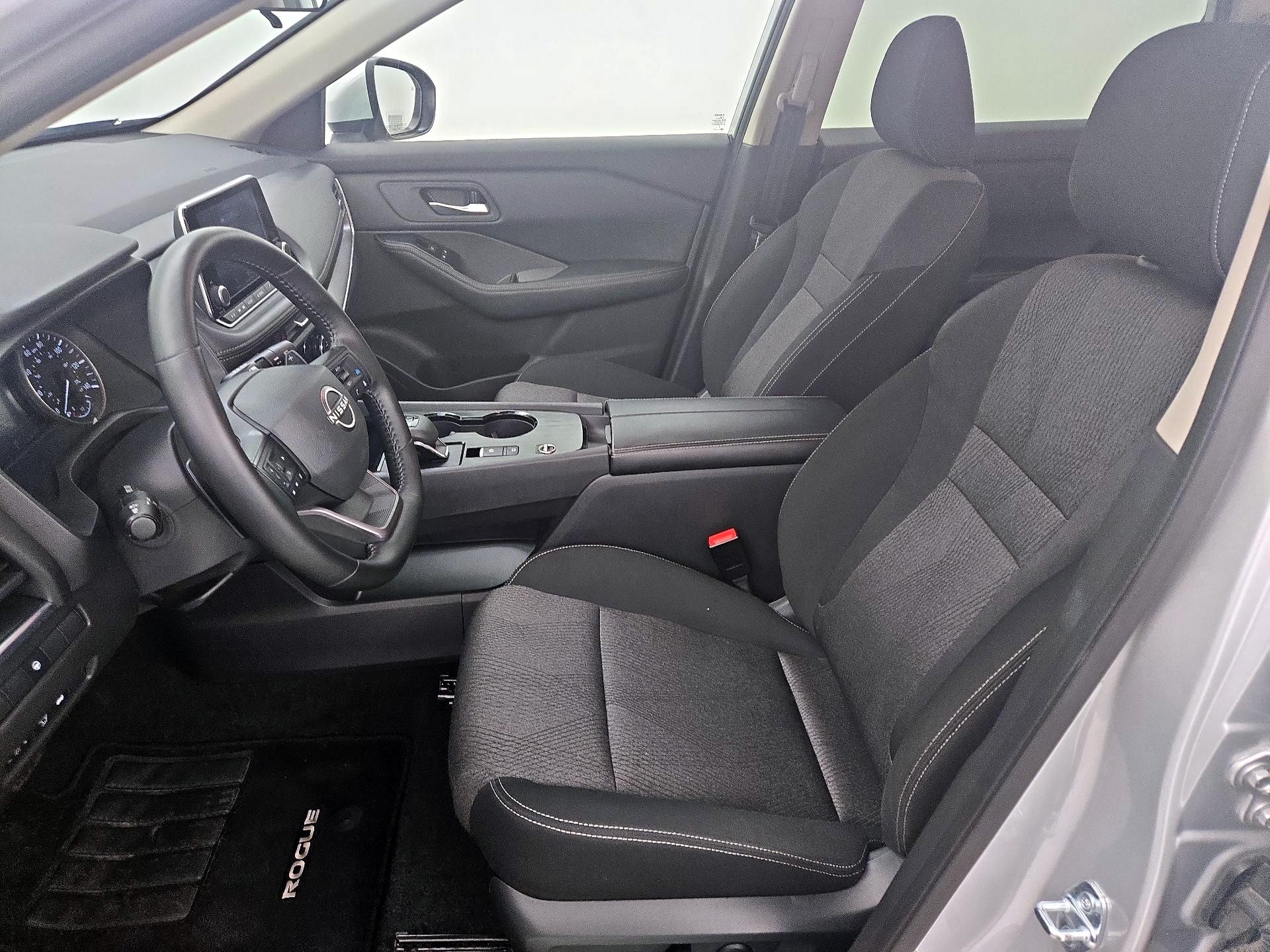 Thumbnail: 2025 Nissan Rogue - 11