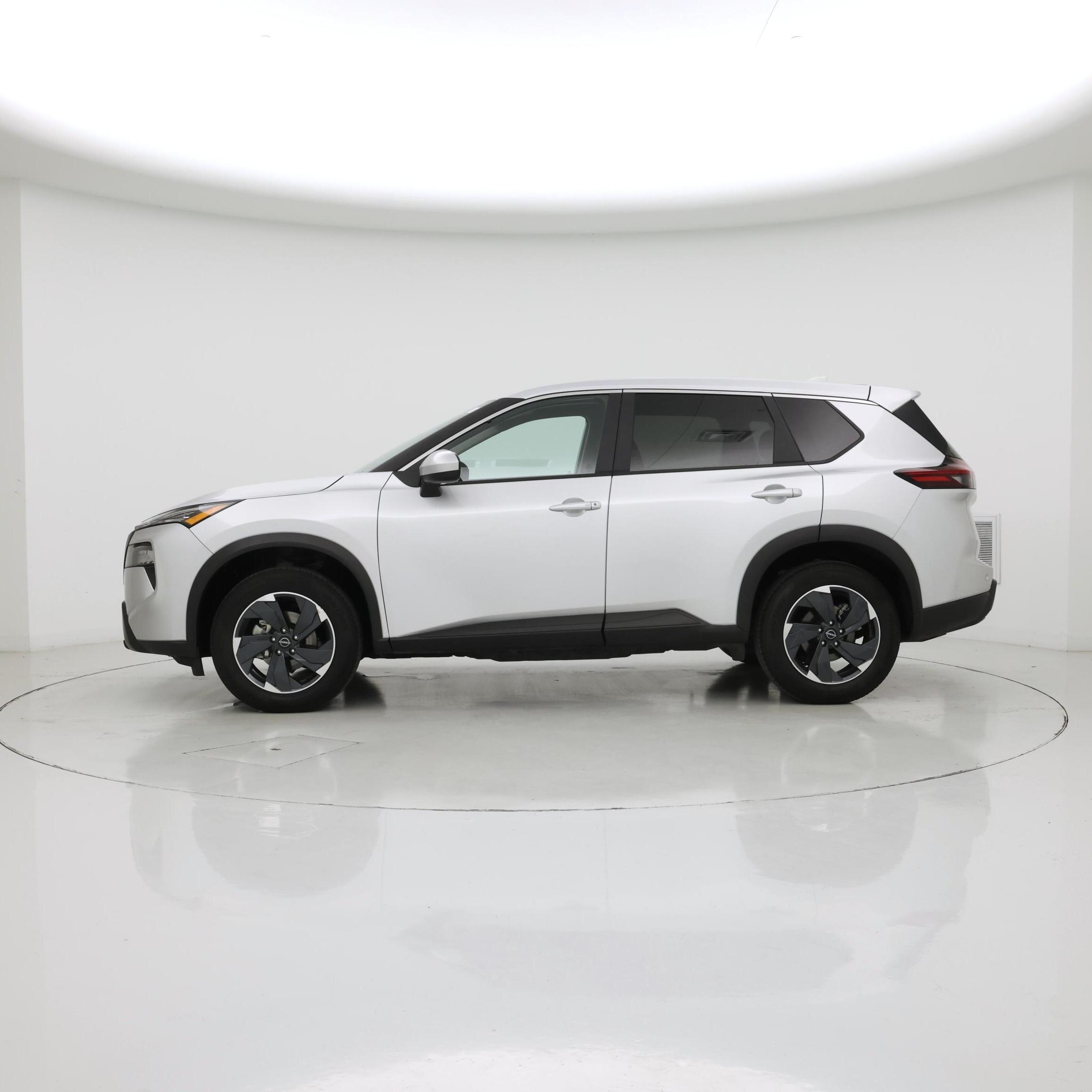 Thumbnail: 2025 Nissan Rogue - 3