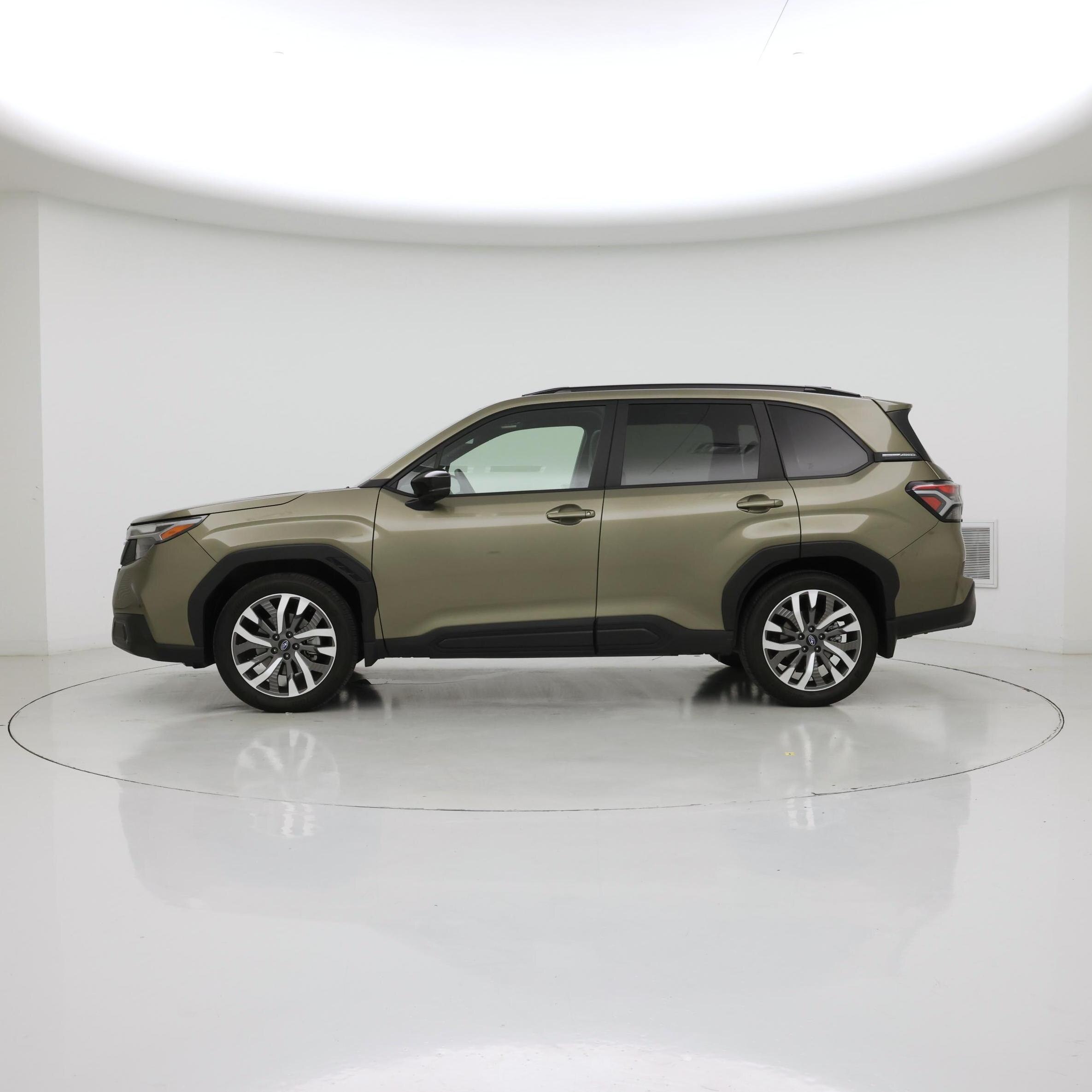 Thumbnail: 2025 Subaru Forester - 3
