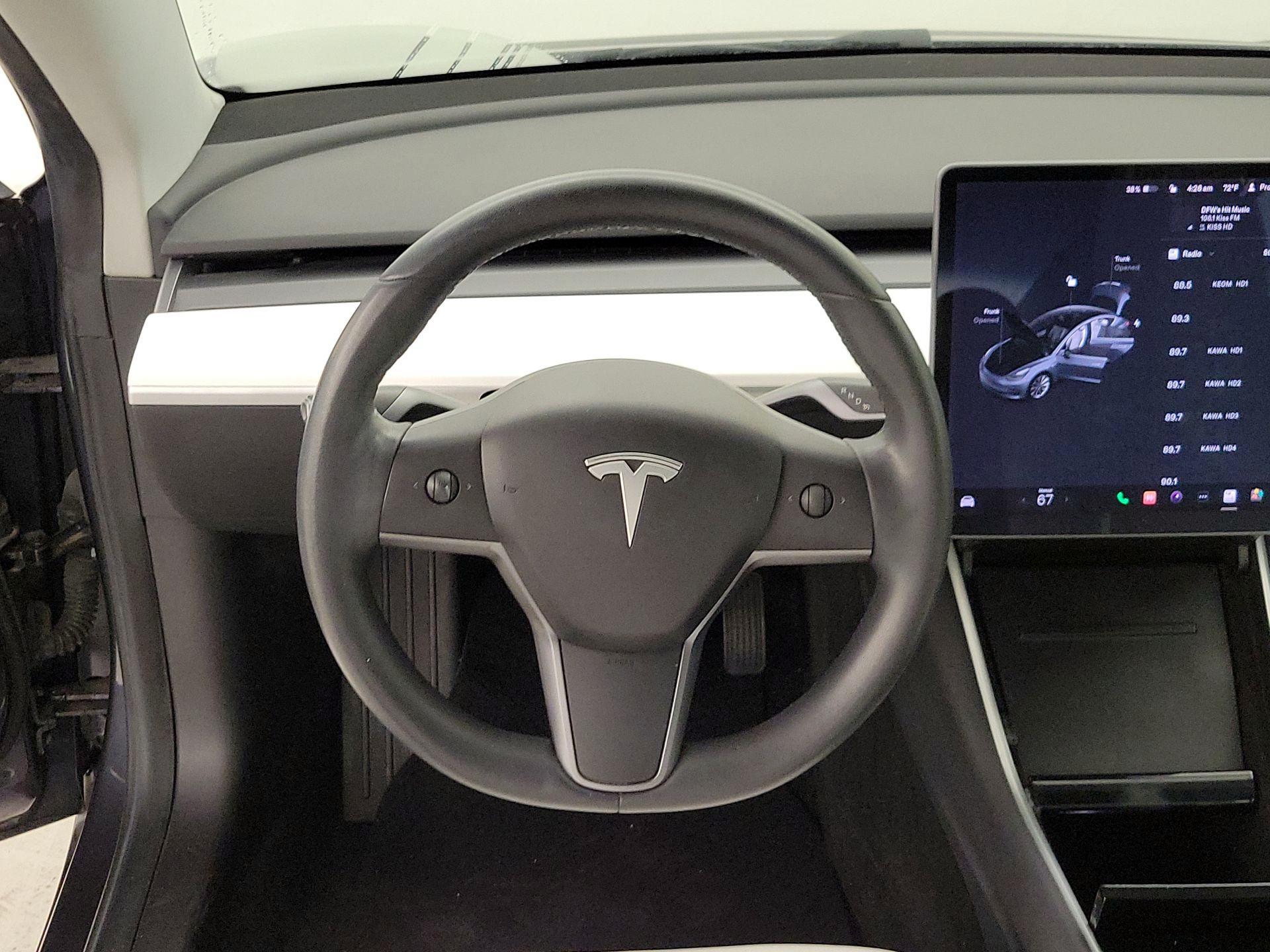 Thumbnail: 2019 Tesla Model 3 - 10
