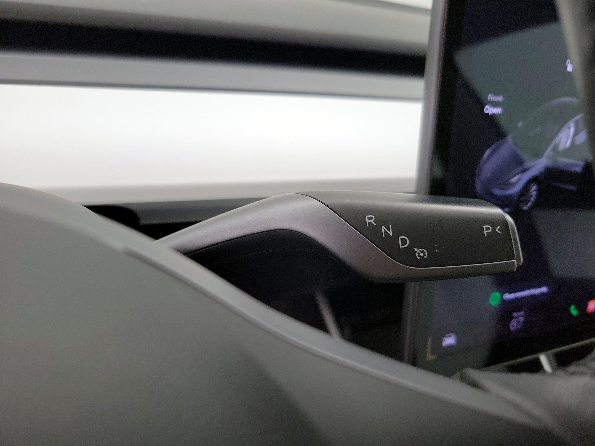 Thumbnail: 2019 Tesla Model 3 - 17