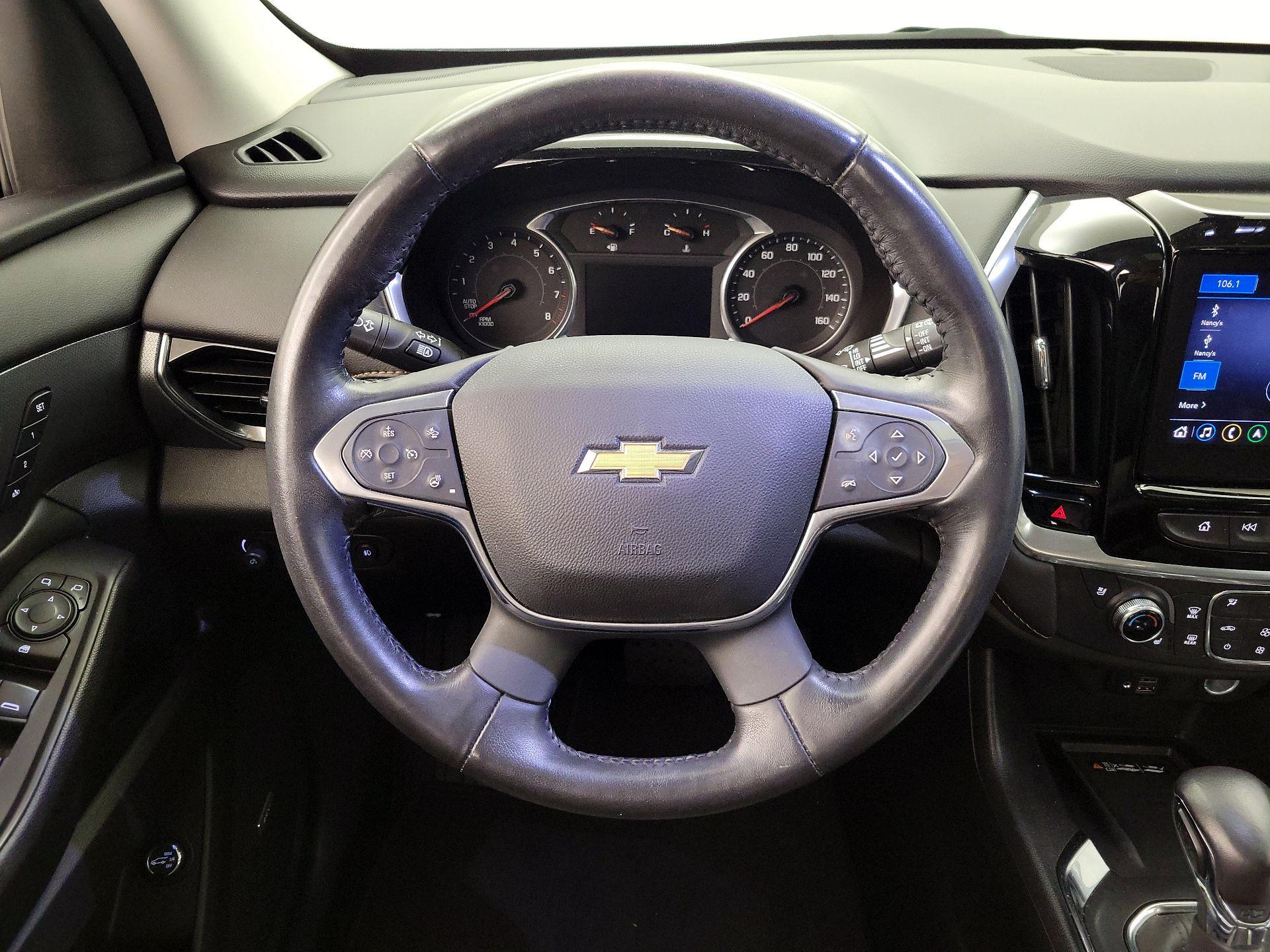 Thumbnail: 2021 Chevrolet Traverse - 10