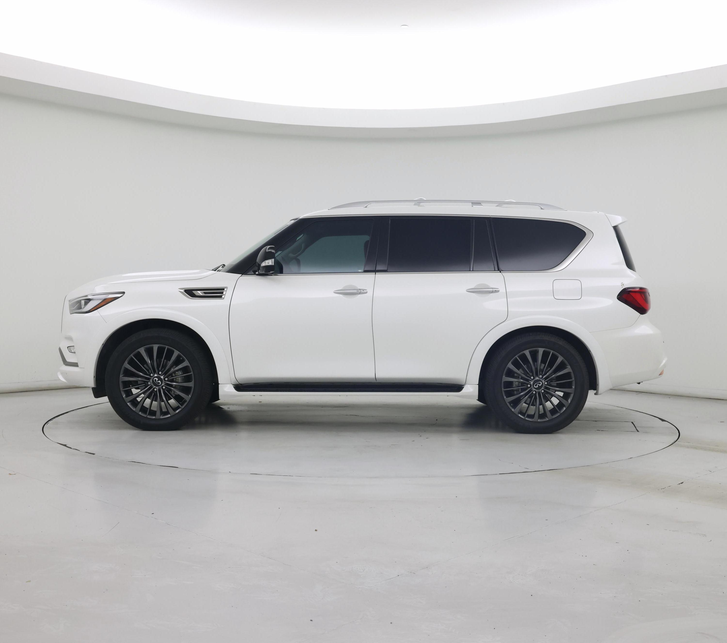 Thumbnail: 2021 INFINITI QX80 - 3