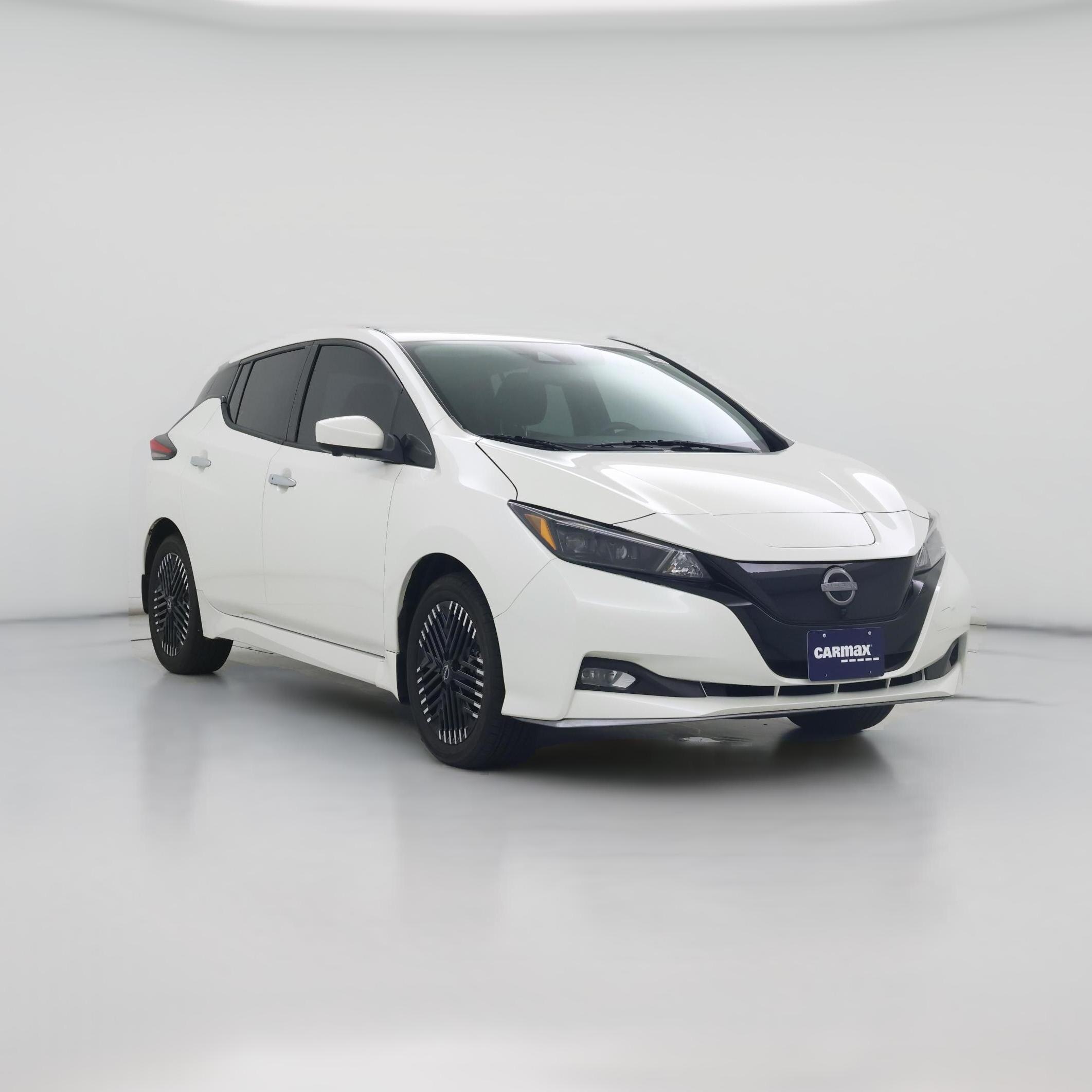 Thumbnail: 2023 Nissan Leaf - 1