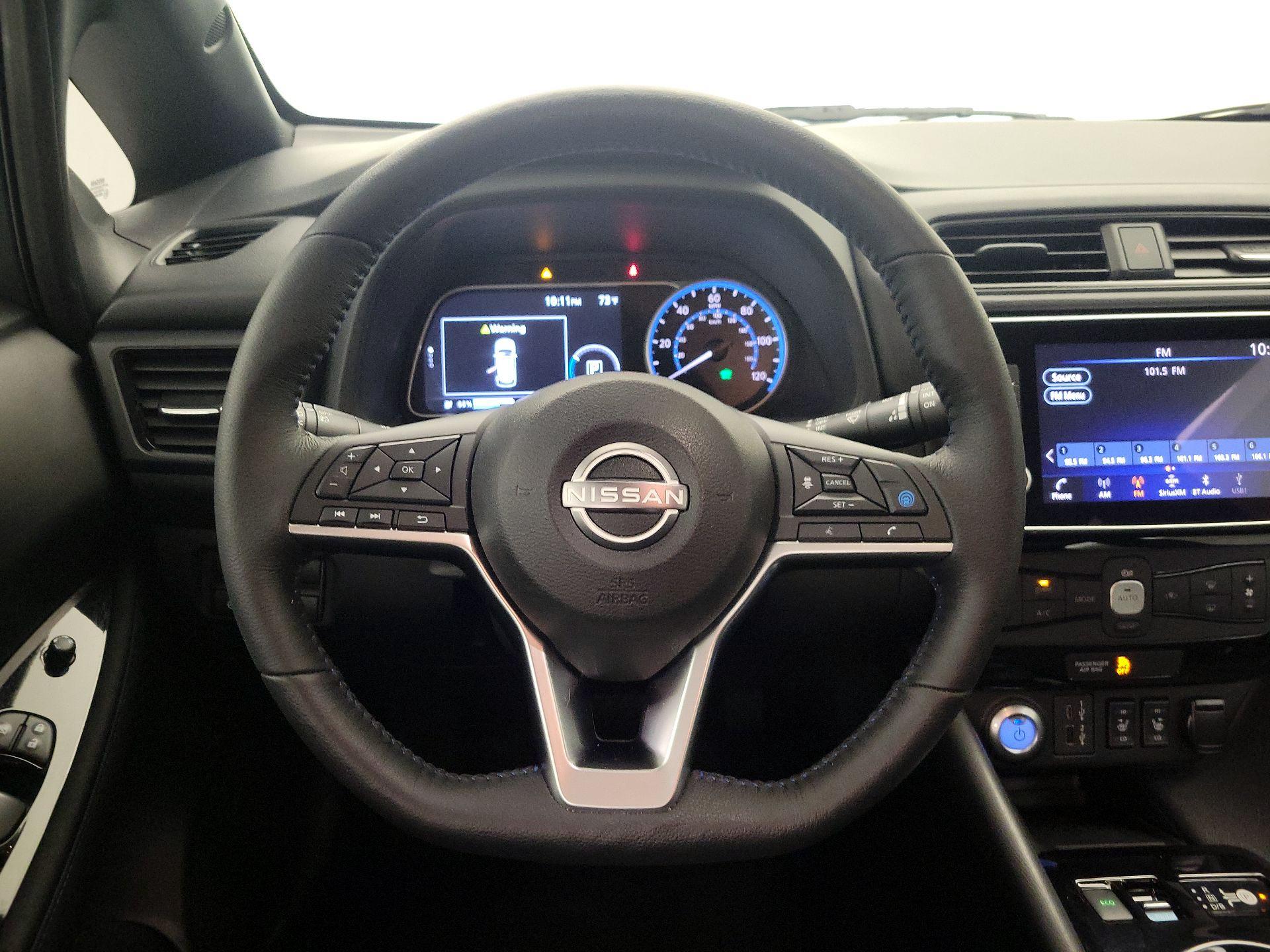 Thumbnail: 2023 Nissan Leaf - 10