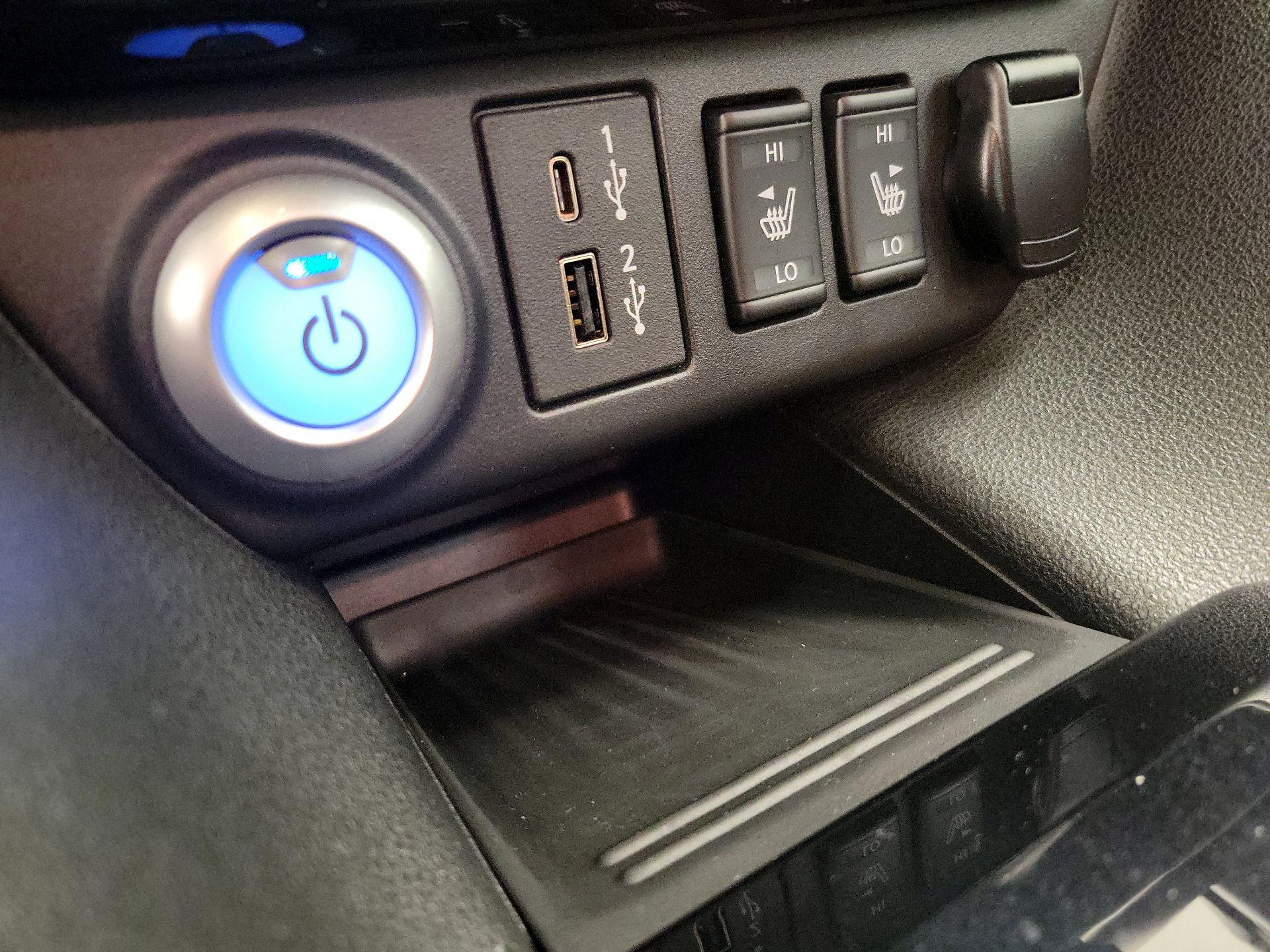 Thumbnail: 2023 Nissan Leaf - 18