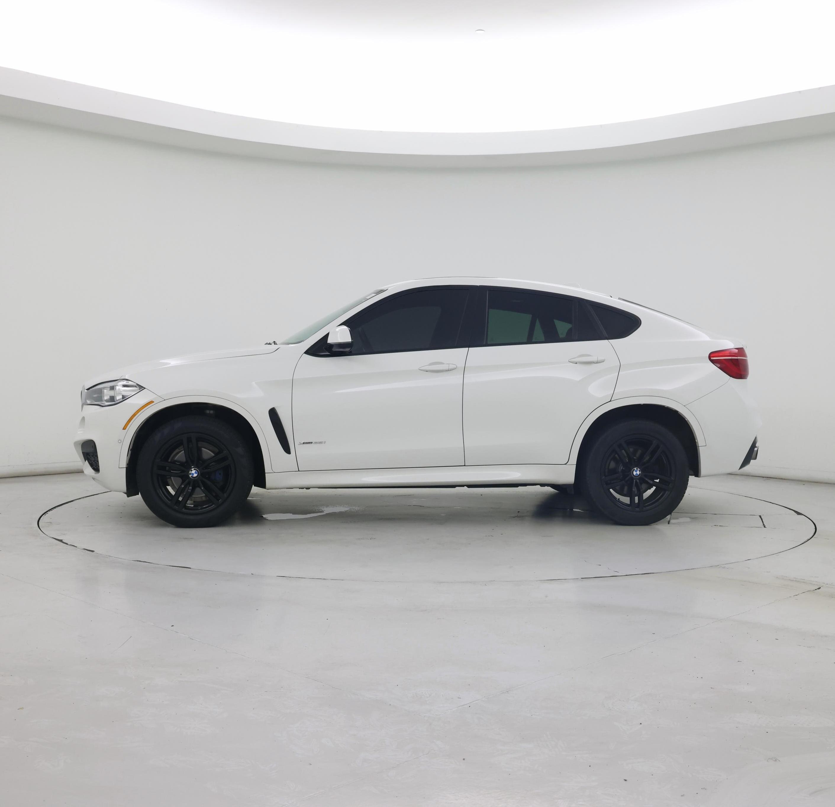 Thumbnail: 2019 BMW X6 - 3