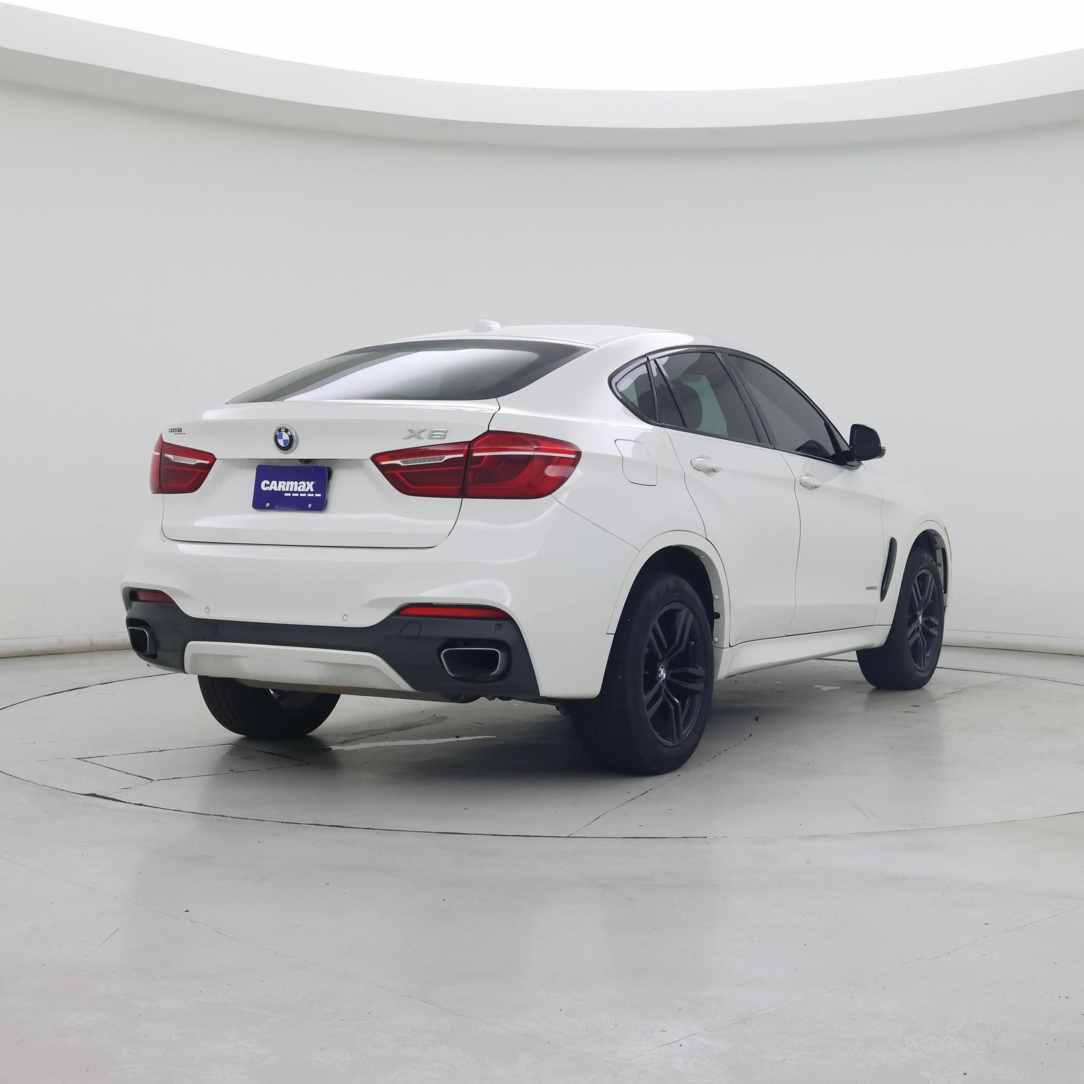 Thumbnail: 2019 BMW X6 - 8