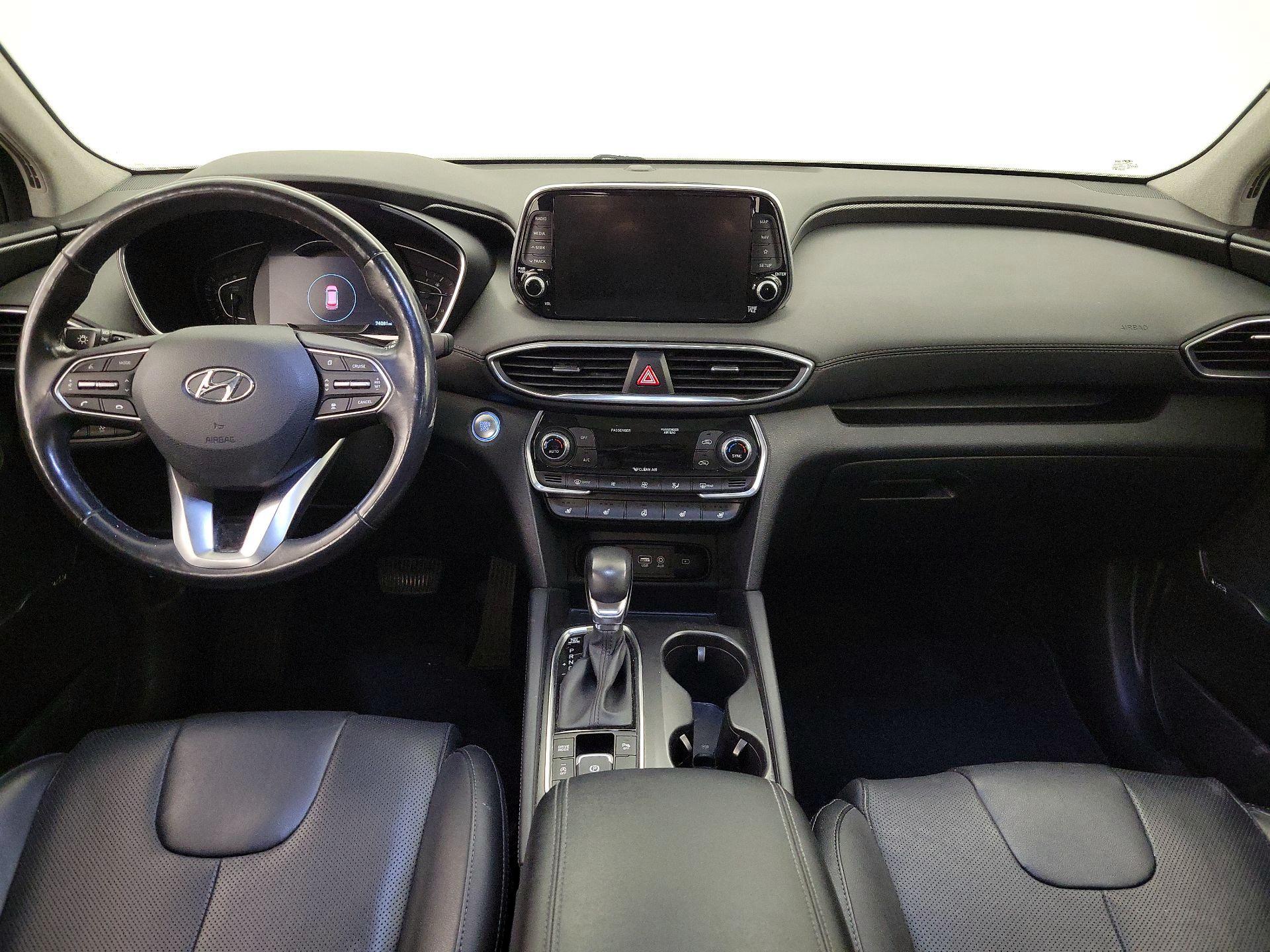 Thumbnail: 2019 Hyundai Santa Fe - 9