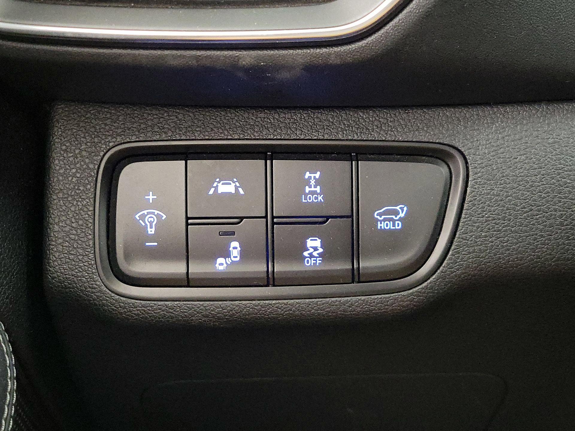 Thumbnail: 2019 Hyundai Santa Fe - 13