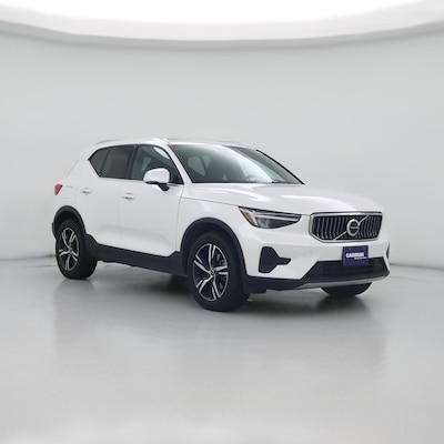 2025 Volvo XC40 B5 Core Bright Theme