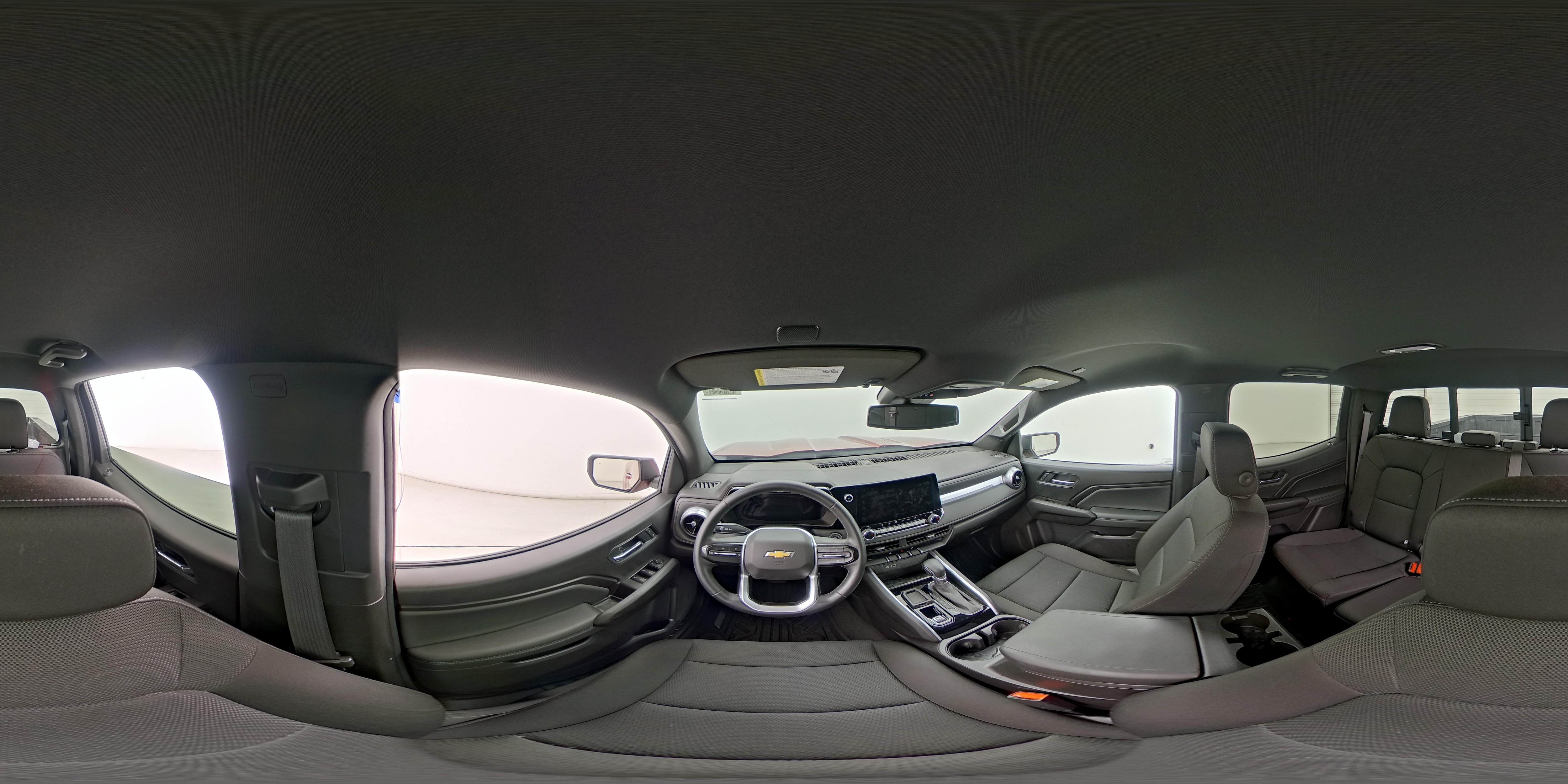 2025 Chevrolet Colorado LT - Photo 25