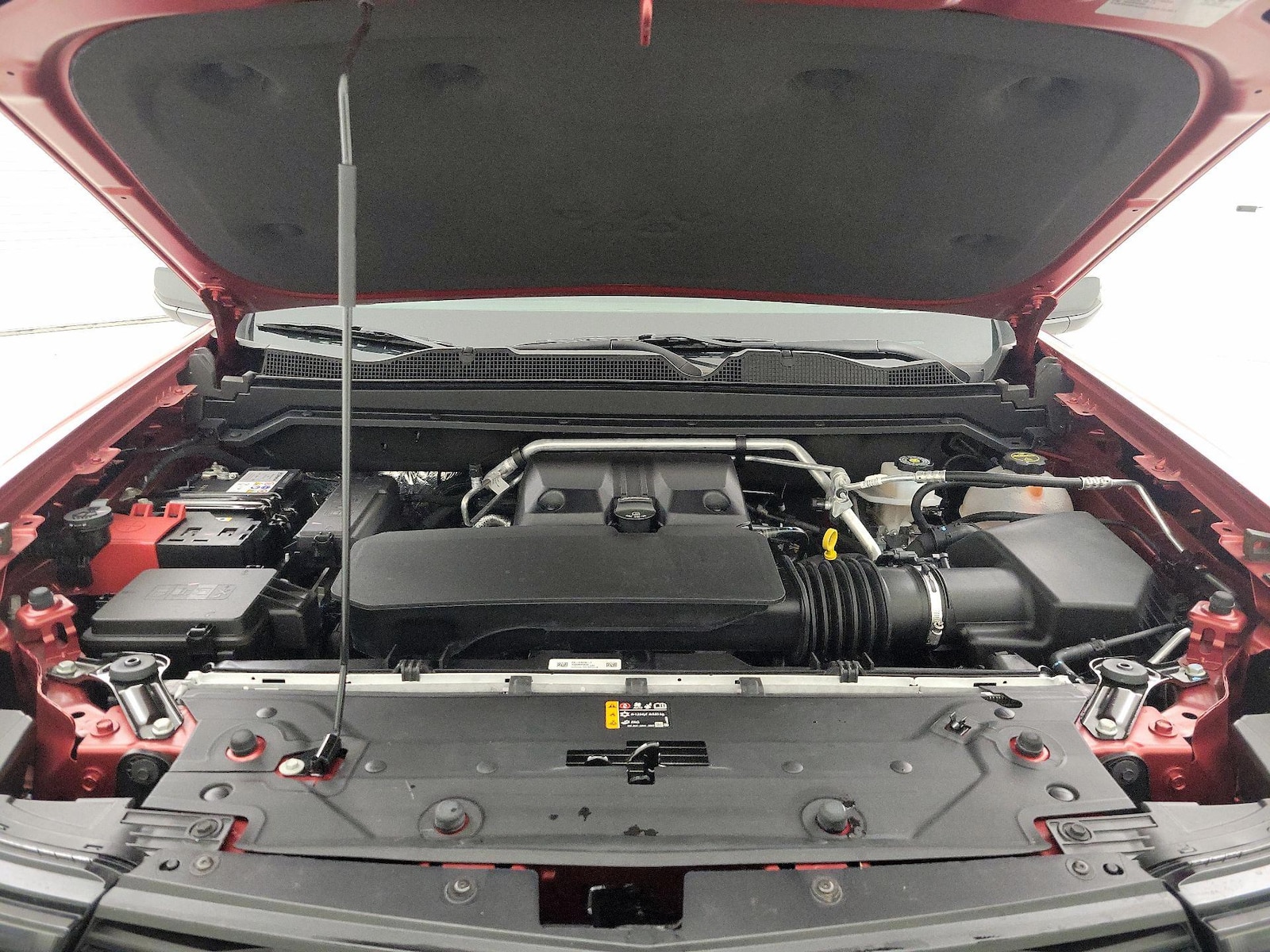 2025 Chevrolet Colorado LT - Photo 21