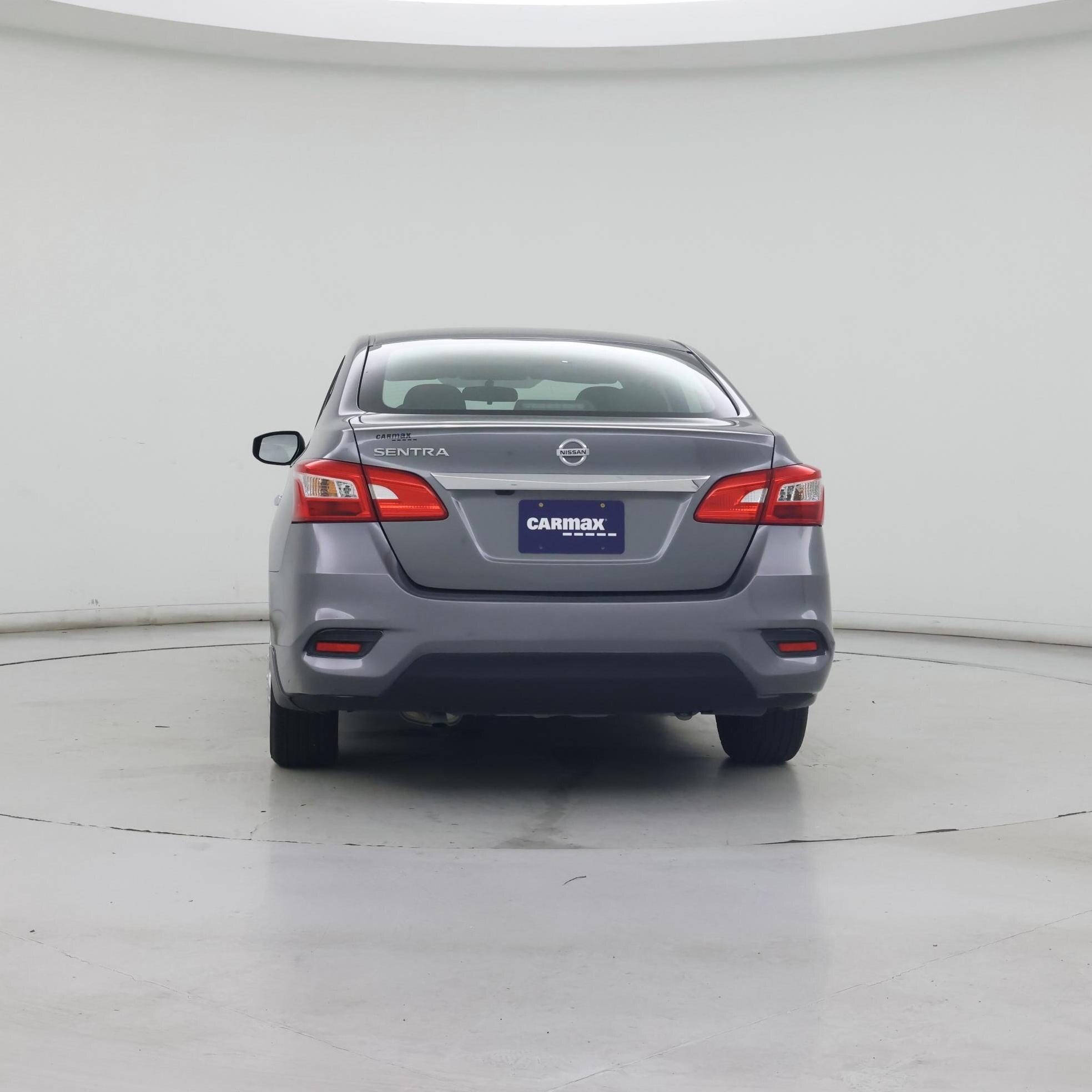 Thumbnail: 2018 Nissan Sentra - 6