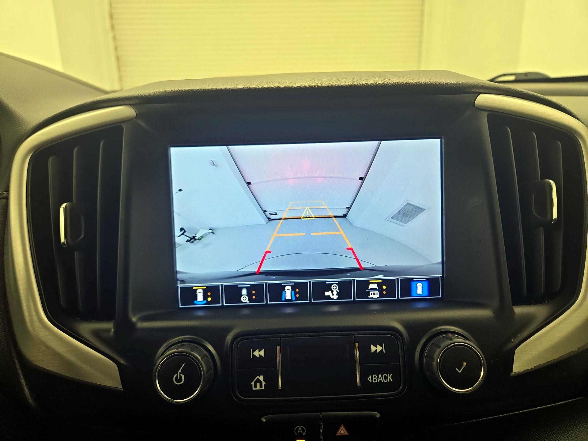 Thumbnail: 2022 GMC Terrain - 14
