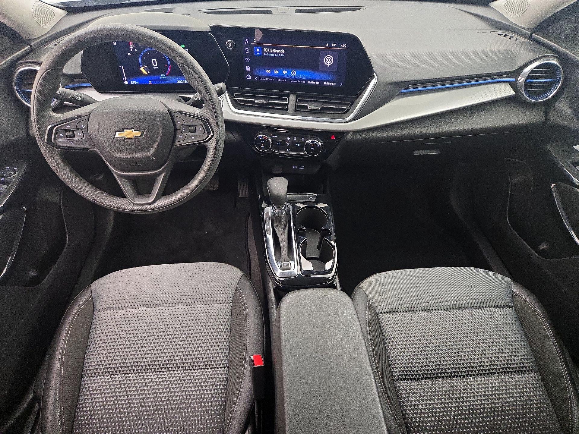 Thumbnail: 2025 Chevrolet Trax - 9