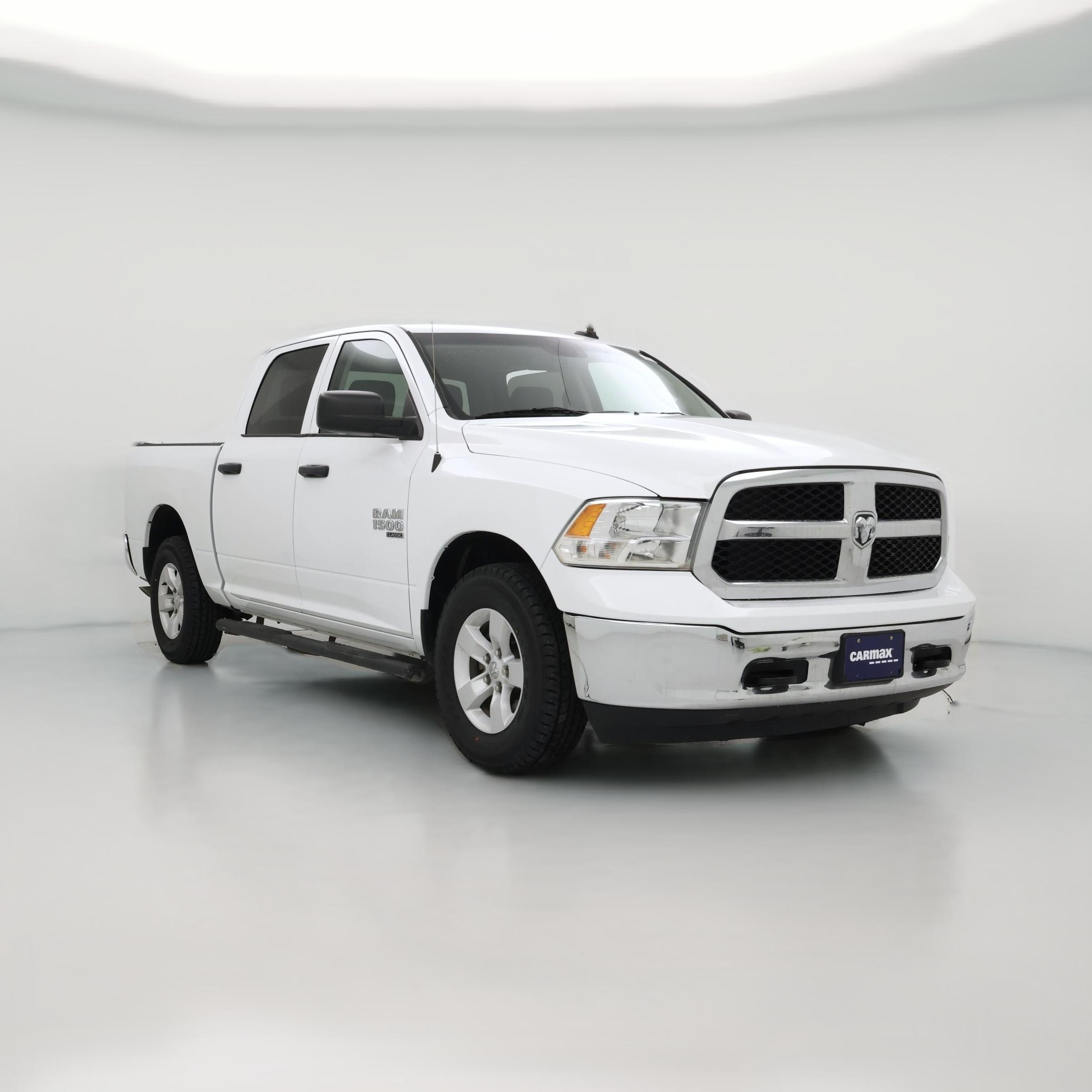 Thumbnail: 2022 RAM 1500 Classic - 1