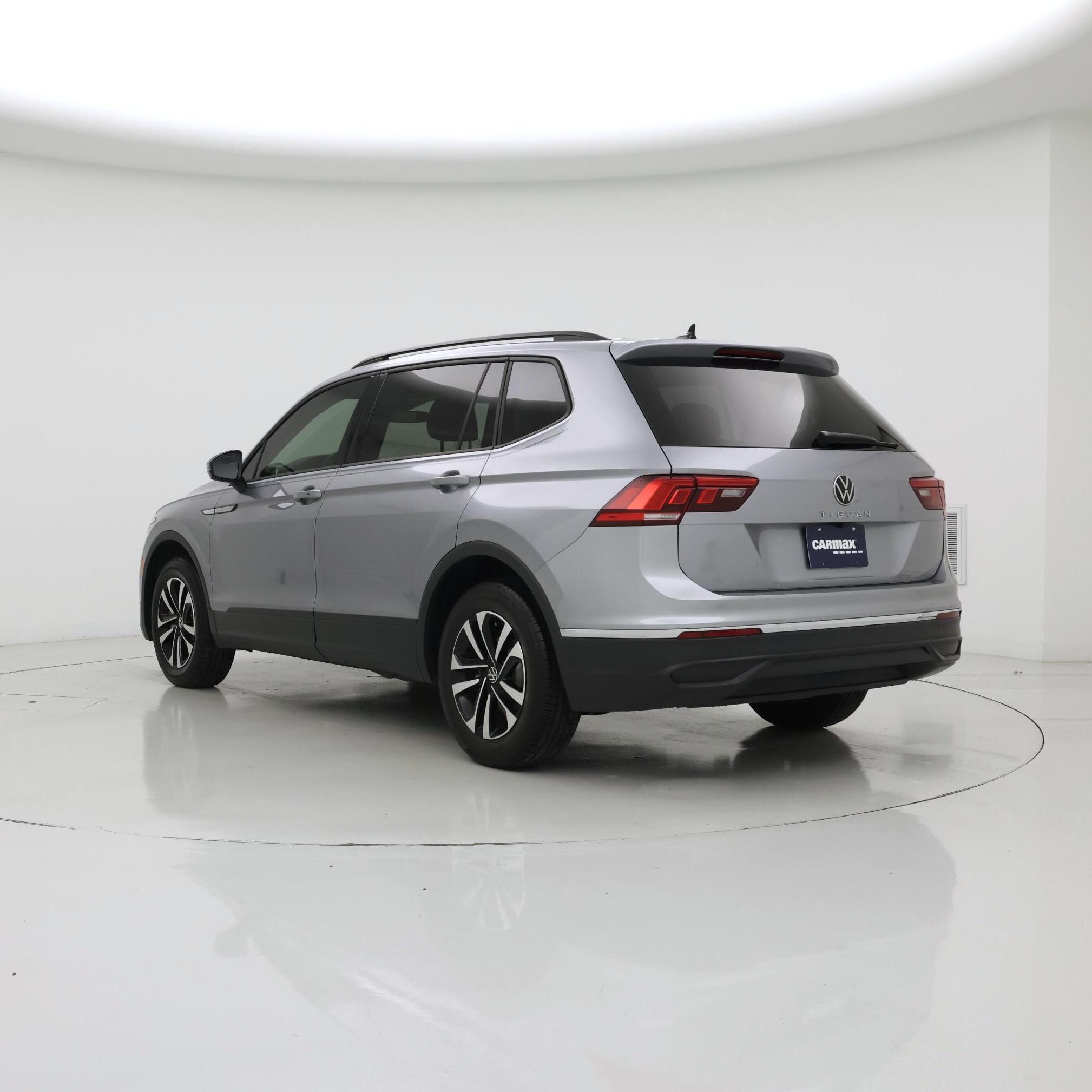 Thumbnail: 2024 Volkswagen Tiguan - 2