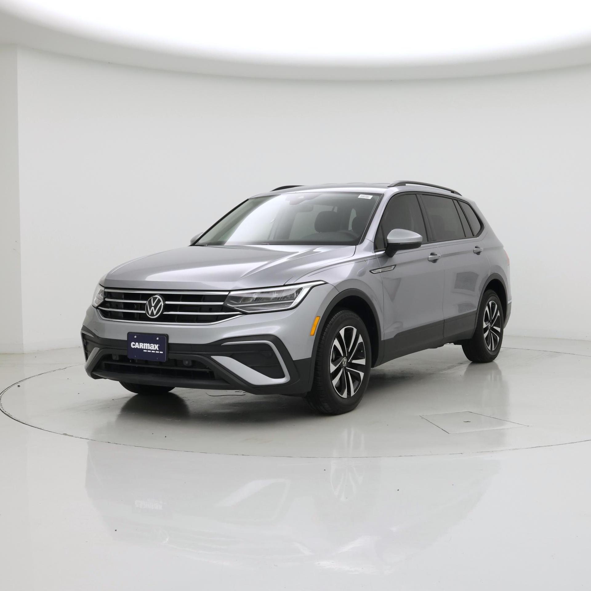 Thumbnail: 2024 Volkswagen Tiguan - 4