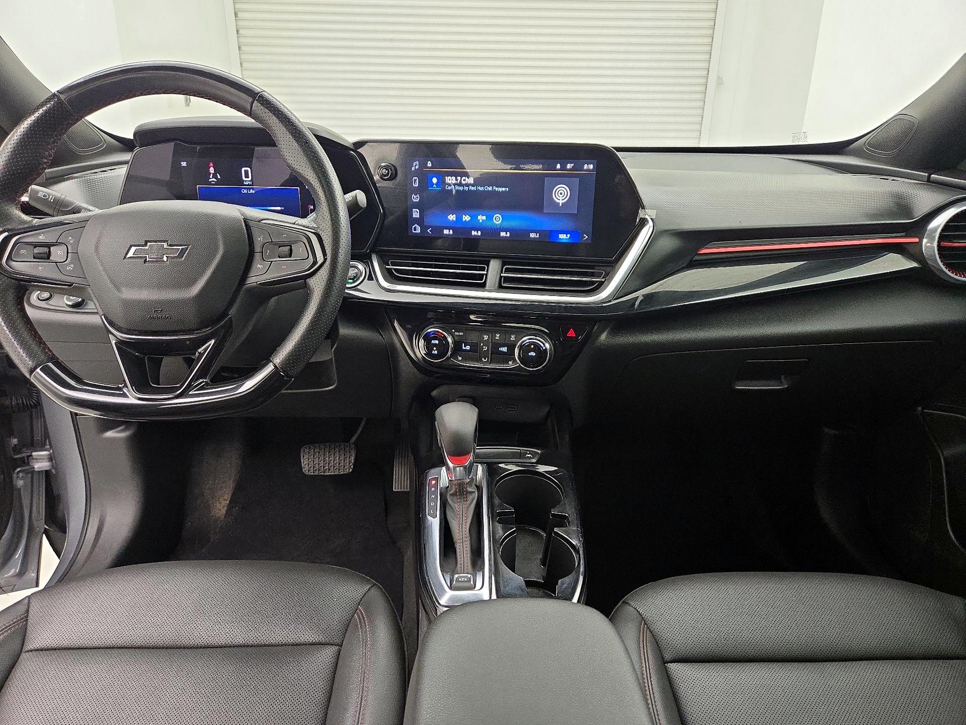 Thumbnail: 2024 Chevrolet Trax - 9