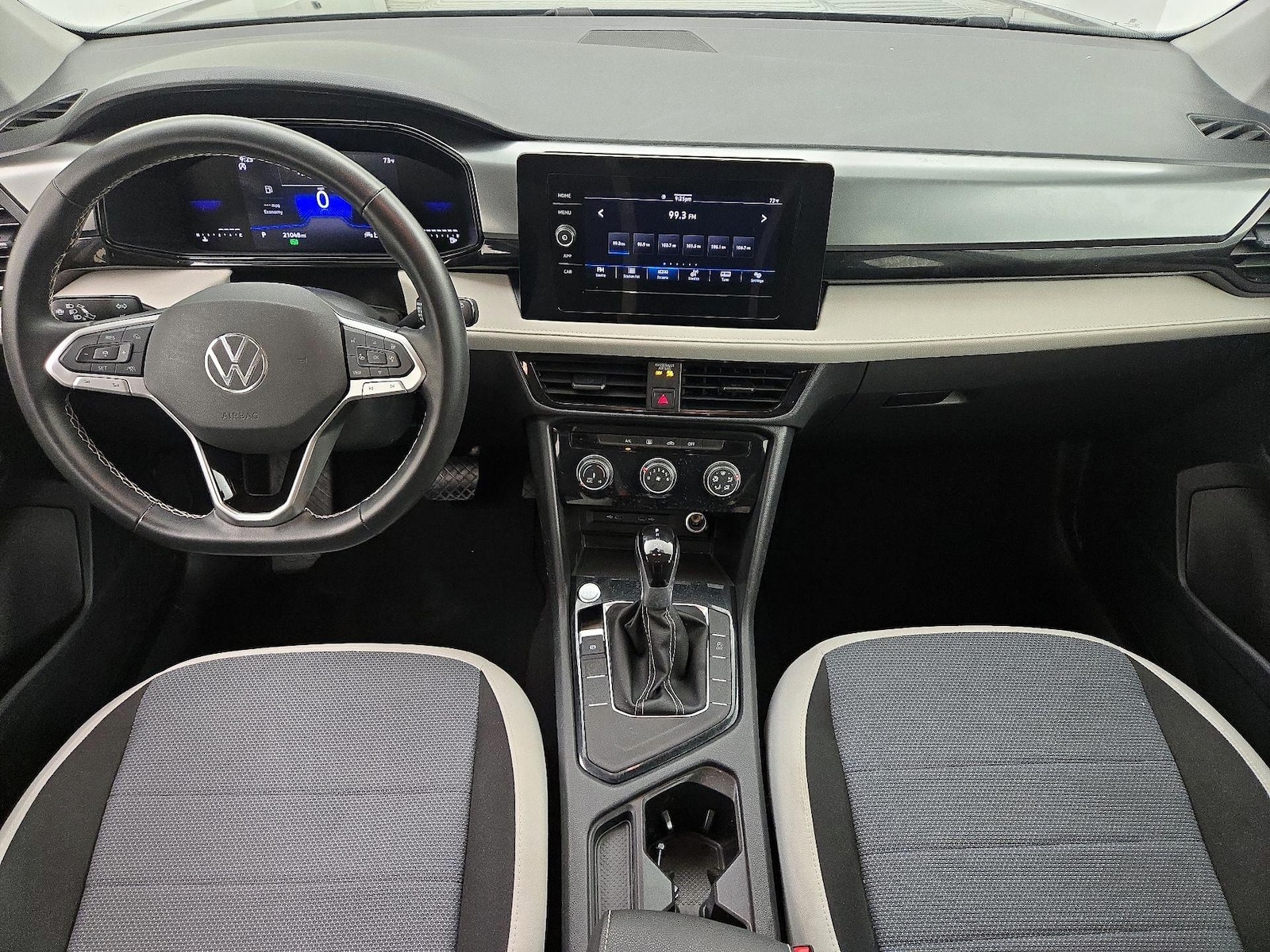 2025 Volkswagen Taos S - Photo 10