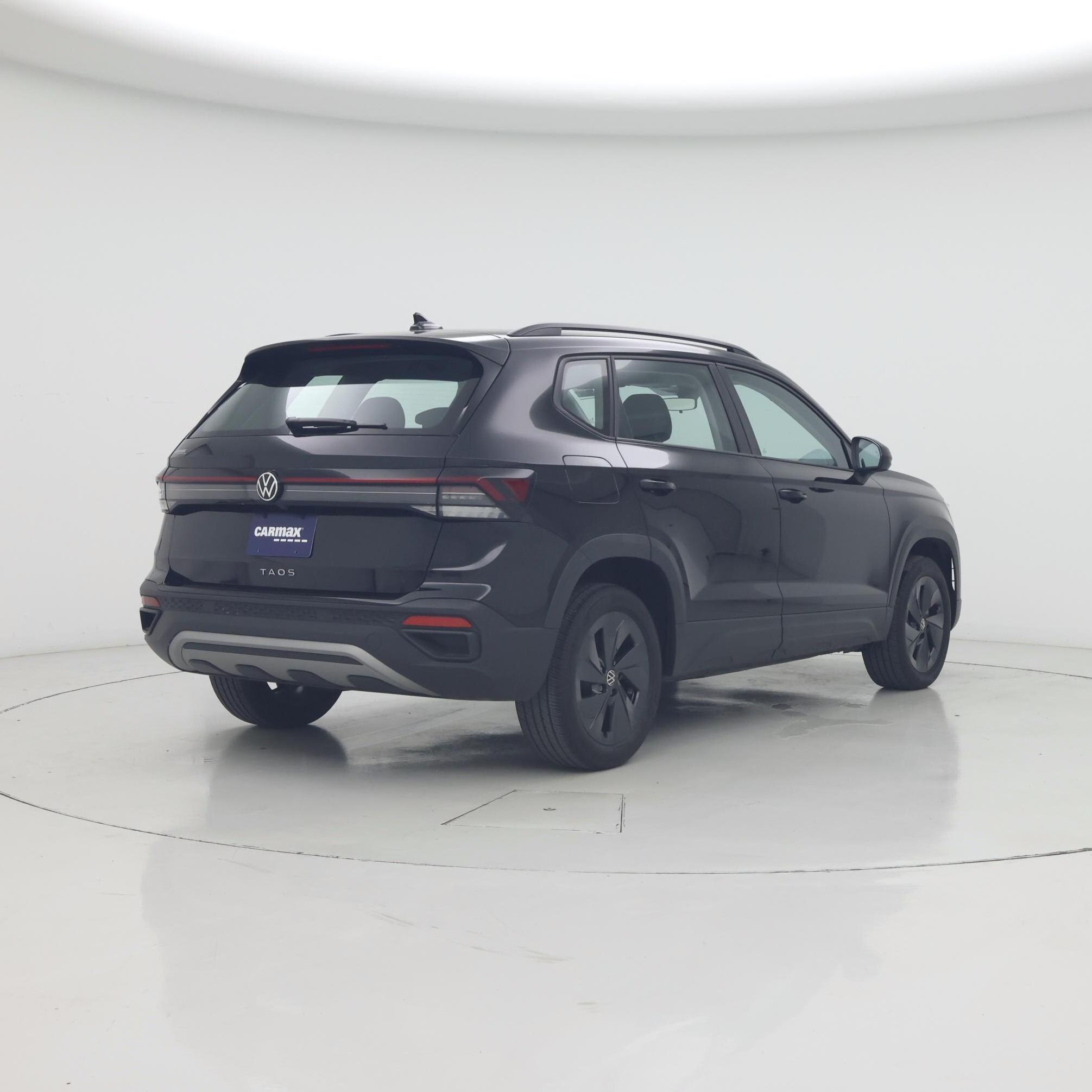 Thumbnail: 2025 Volkswagen Taos - 8