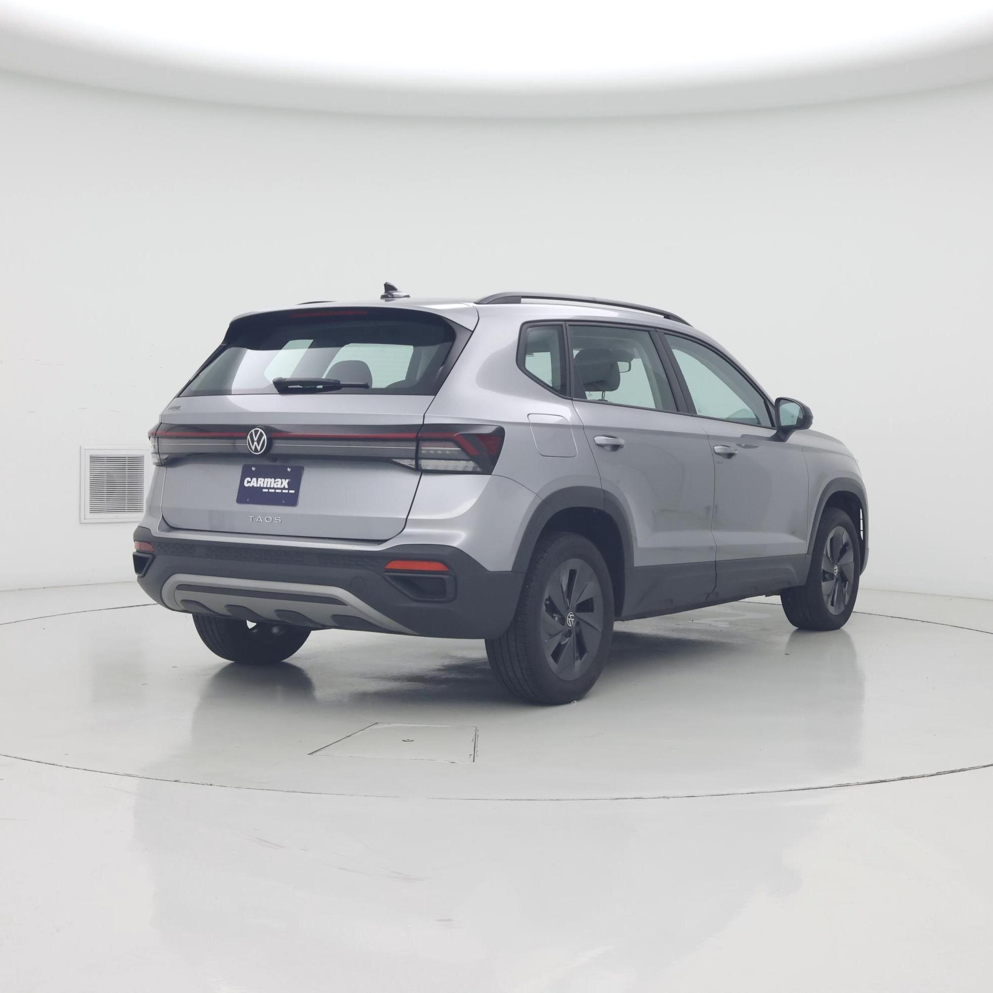 Thumbnail: 2025 Volkswagen Taos - 8