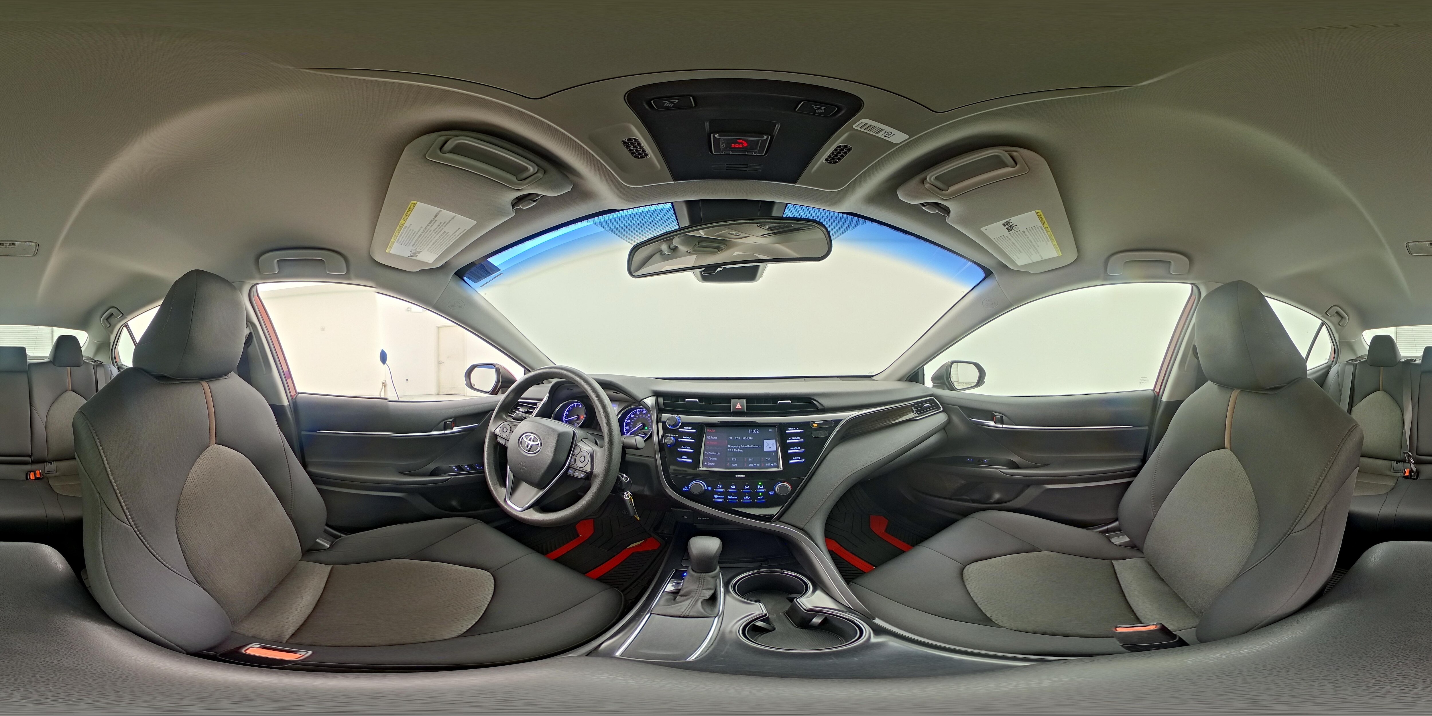 2020 Toyota Camry LE - Photo 23