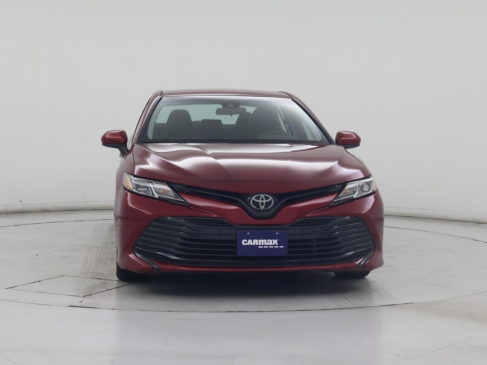 2020 Toyota Camry LE - Photo 6