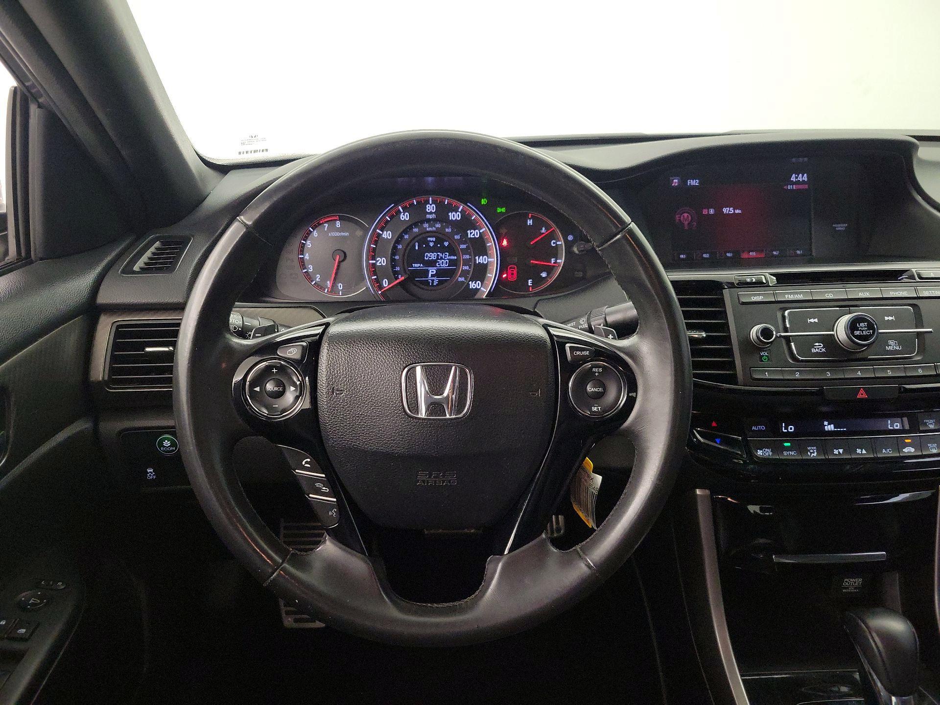 Thumbnail: 2017 Honda Accord - 10