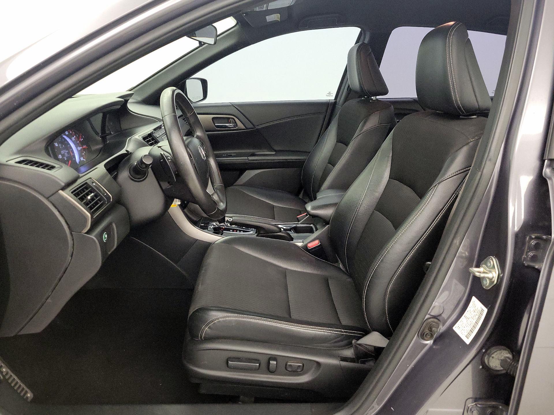 Thumbnail: 2017 Honda Accord - 11